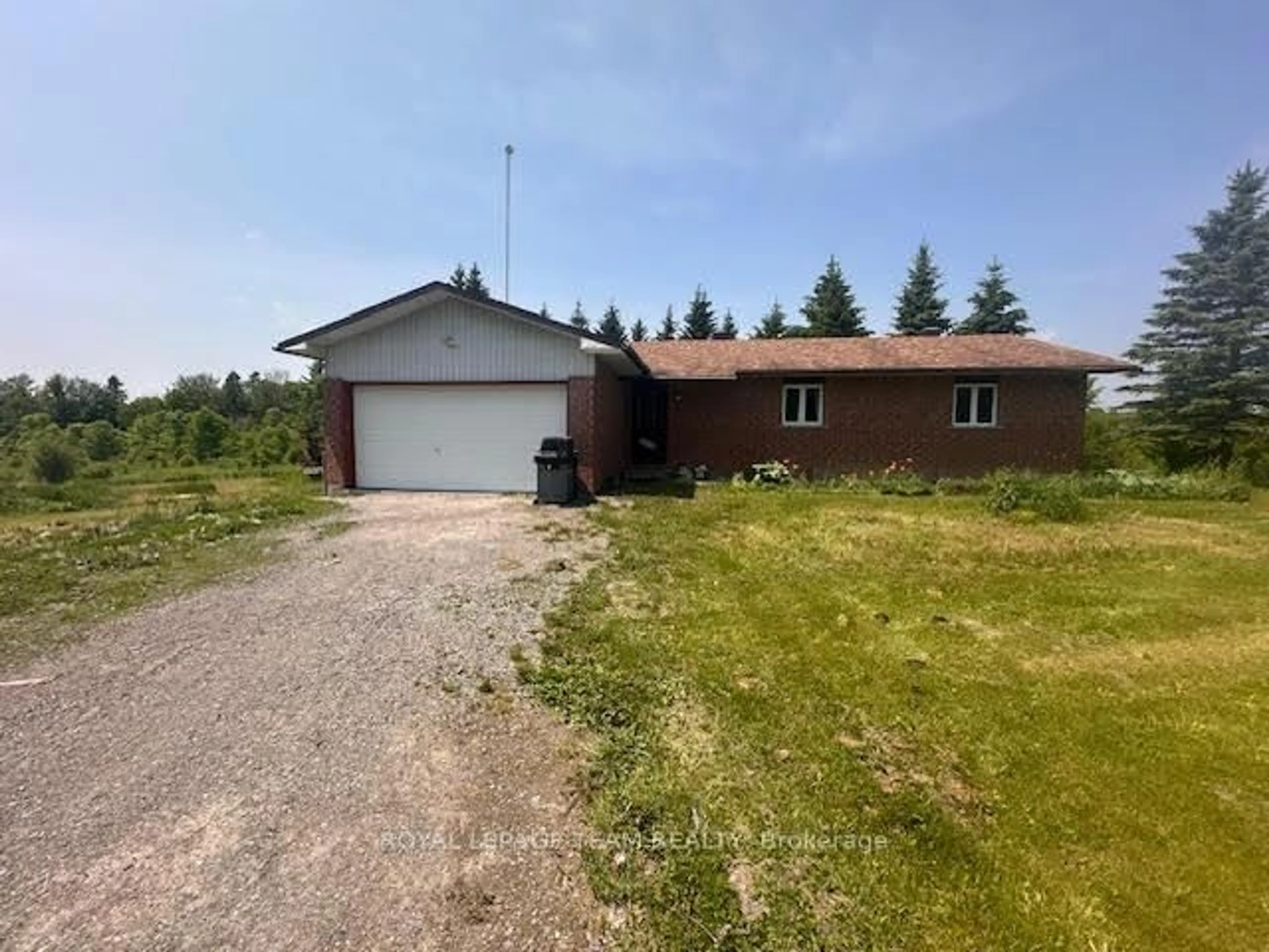 A pic from outside/outdoor area/front of a property/back of a property/a pic from drone, building for 5296 Panmure Rd, Pakenham Ontario K0A 2X0