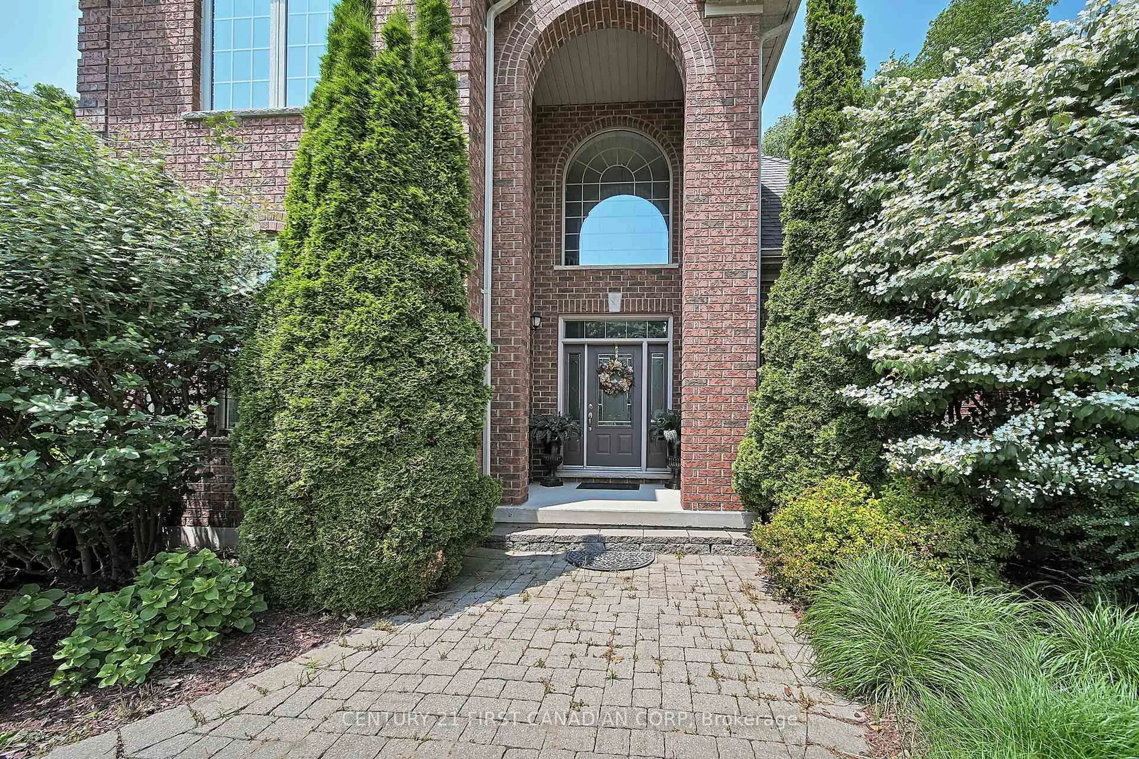 Home with brick exterior material, street for 42580 Roberts Line, Central Elgin Ontario N0L 2L0