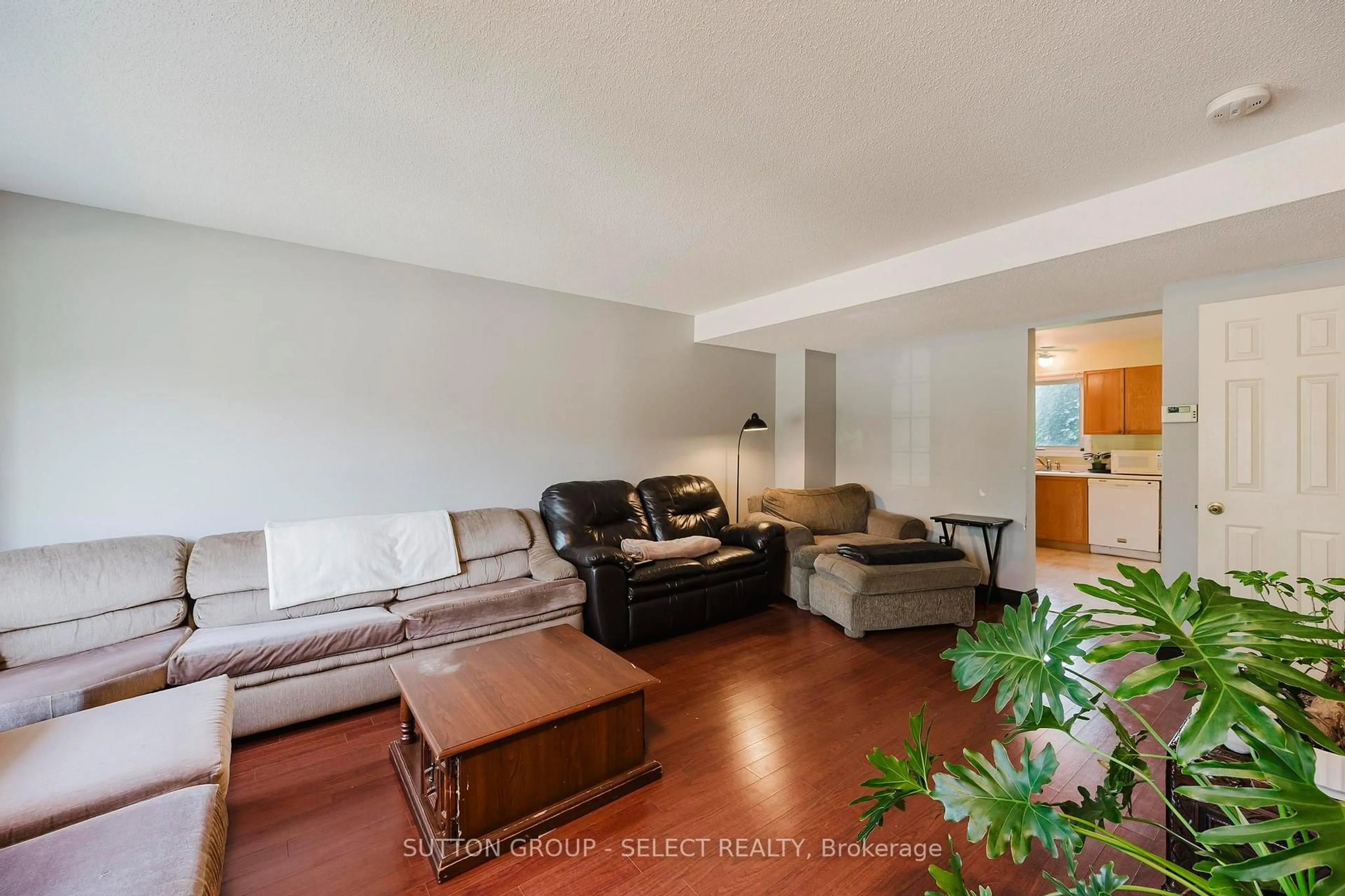Living room with furniture, unknown for 151 Martinet Ave #11, London East Ontario N5V 4T4
