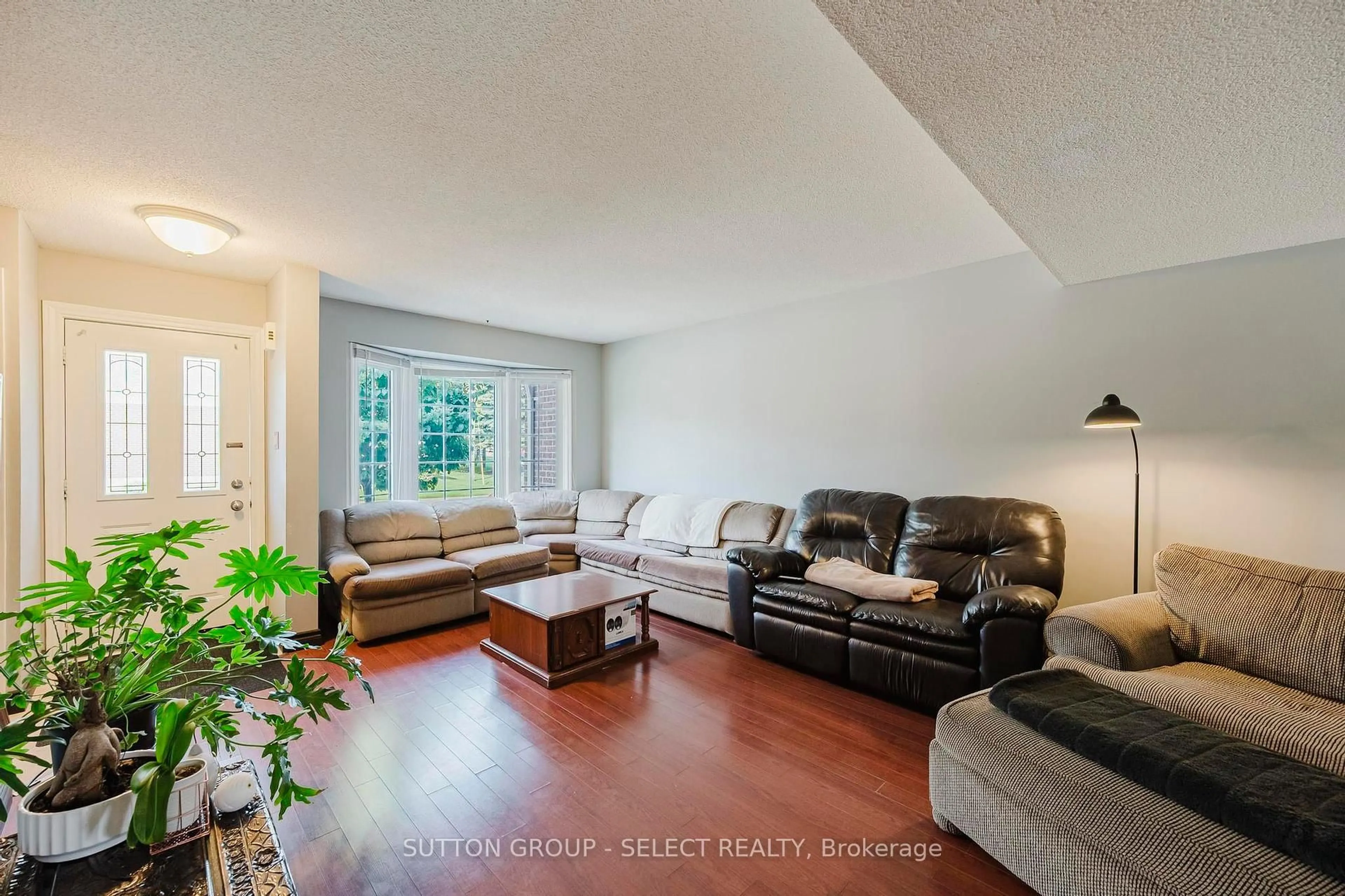 Living room with furniture, unknown for 151 Martinet Ave #11, London East Ontario N5V 4T4