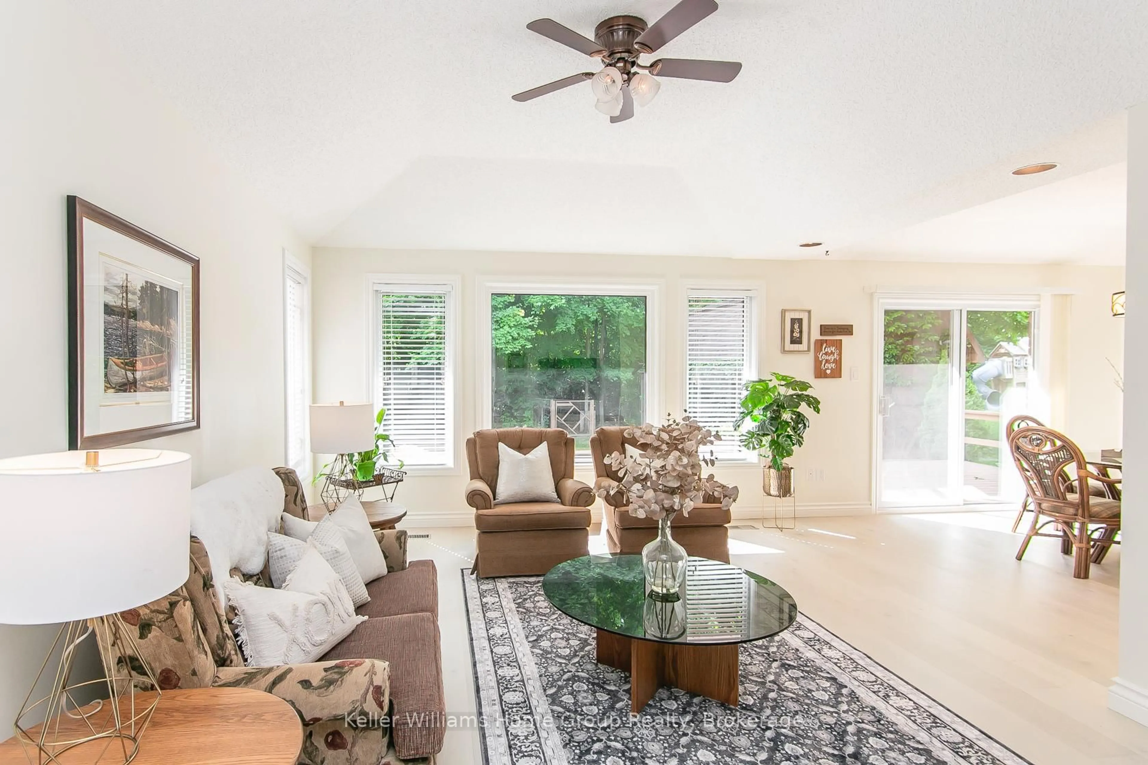 Living room with furniture, unknown for 131 MacLennan St, Guelph/Eramosa Ontario N0B 2K0