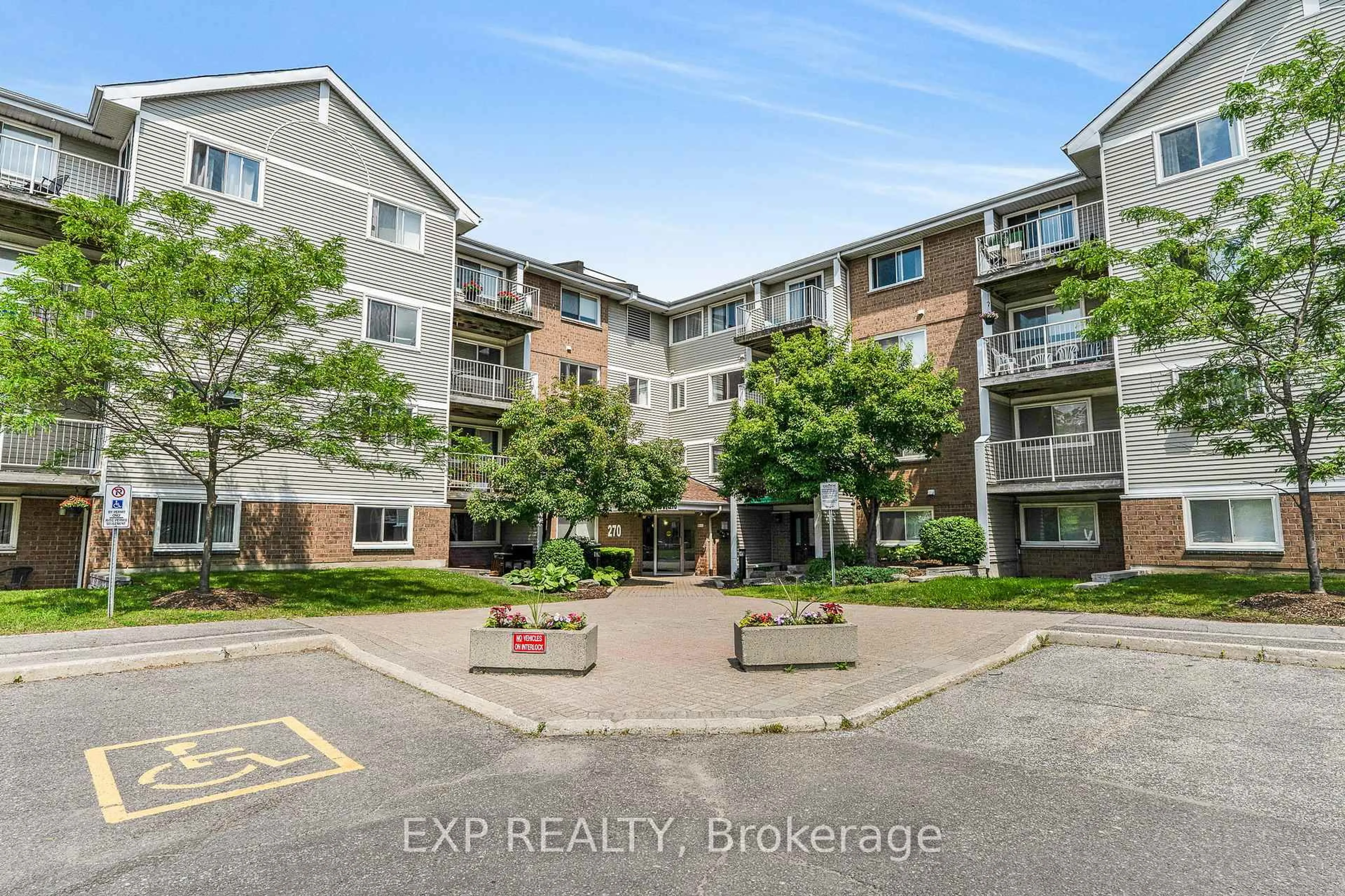 Unknown for 270 Brittany Dr #300, Ottawa Ontario K1K 4M3