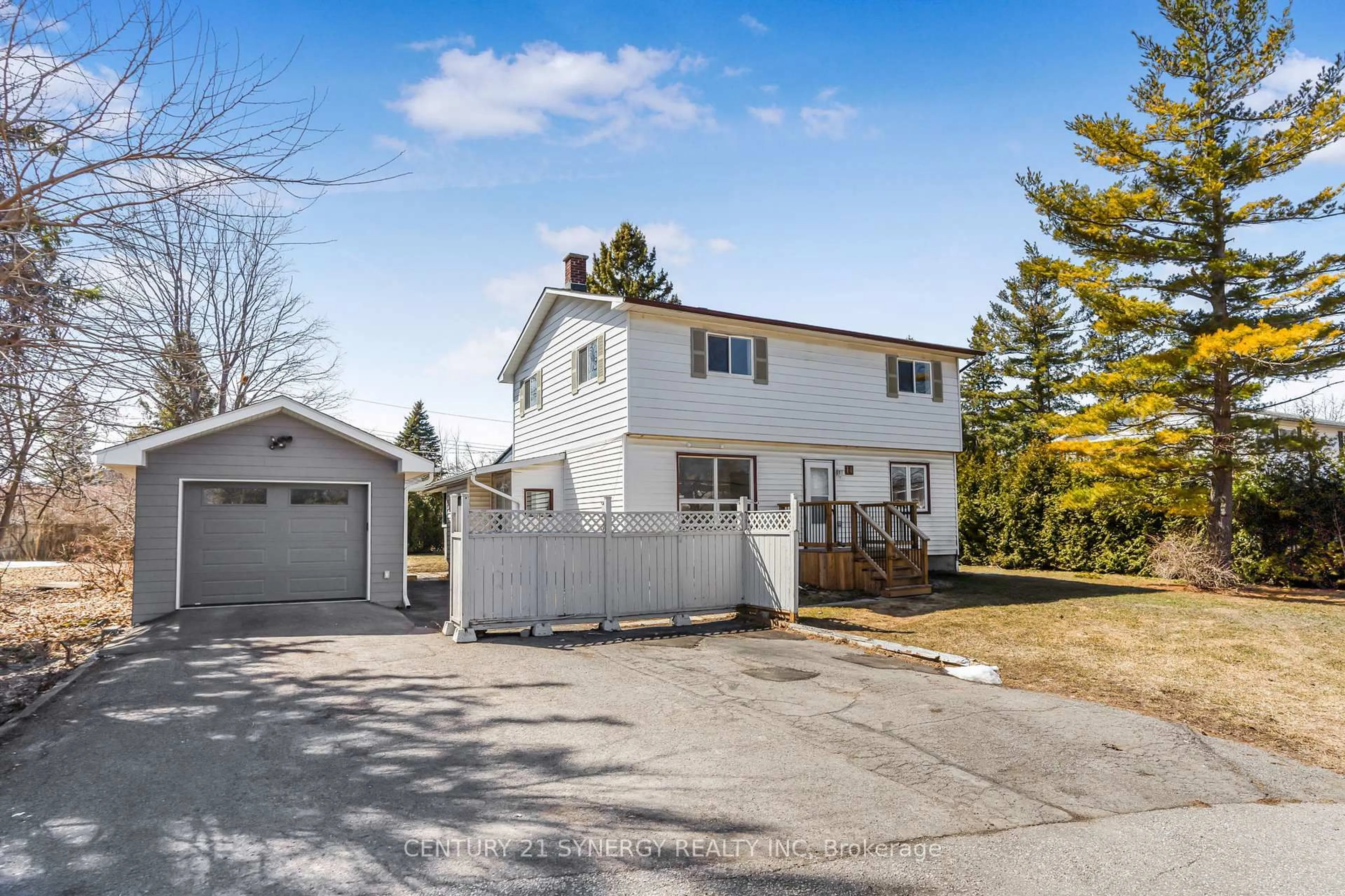 Unknown for 14 Johnwoods St, Ottawa Ontario K2S 1B9