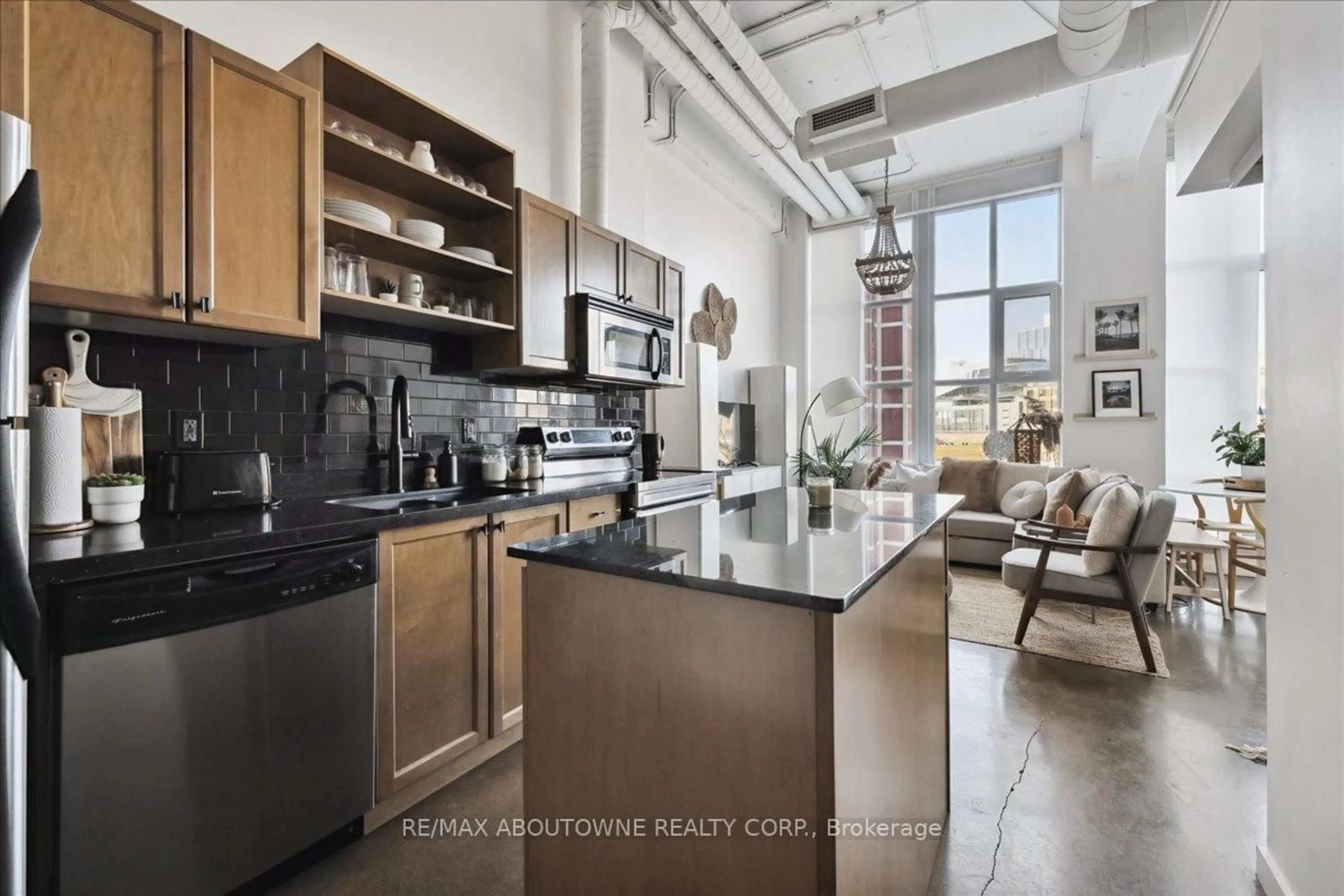 Open concept kitchen, unknown for 404 King St #232, Kitchener Ontario N2G 4Z9