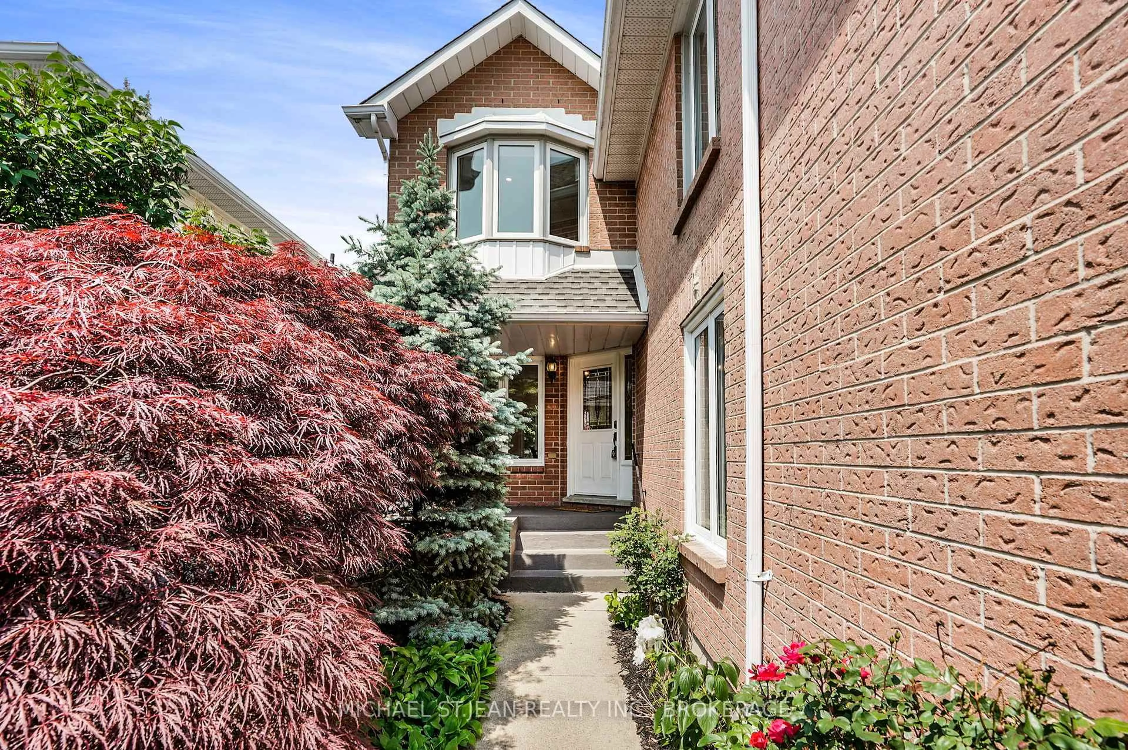 Home with brick exterior material, street for 14 Pompano Crt, Hamilton Ontario L8W 3H2