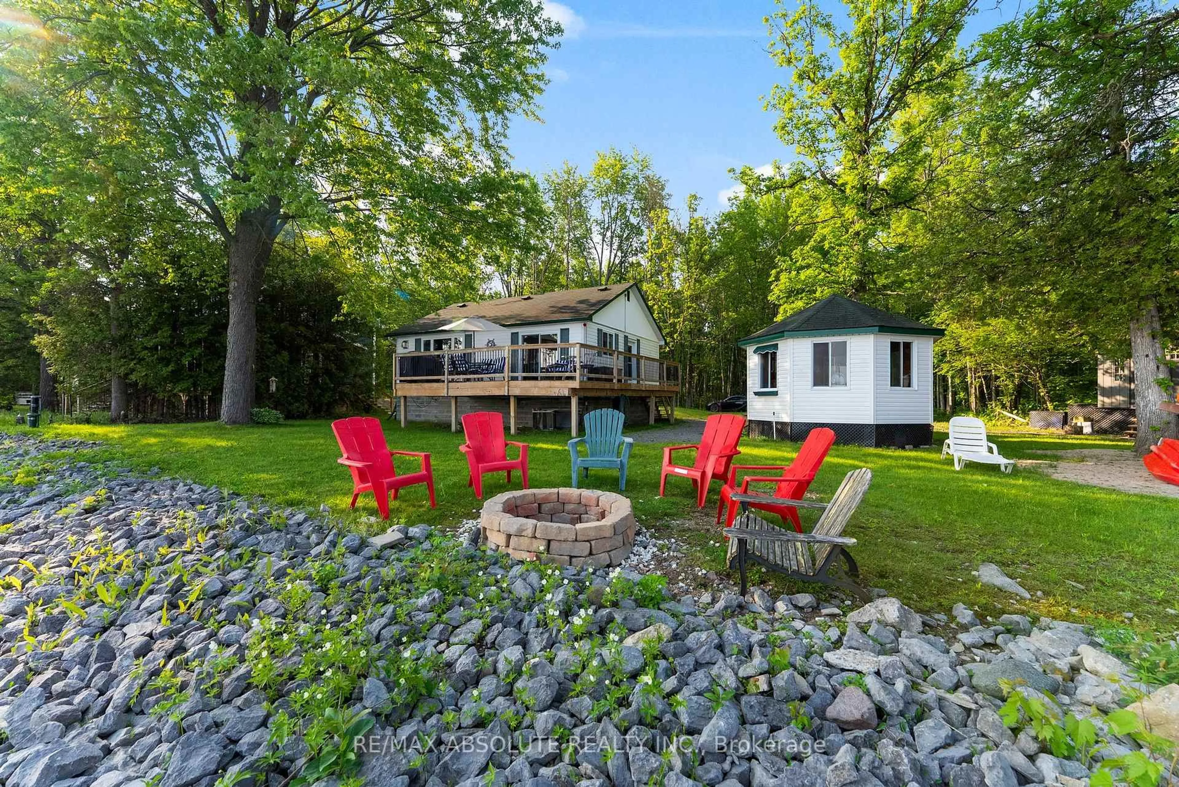 Patio, water/lake/river/ocean view for 339 Leavoy Lane, Renfrew Ontario K7V 3Z8