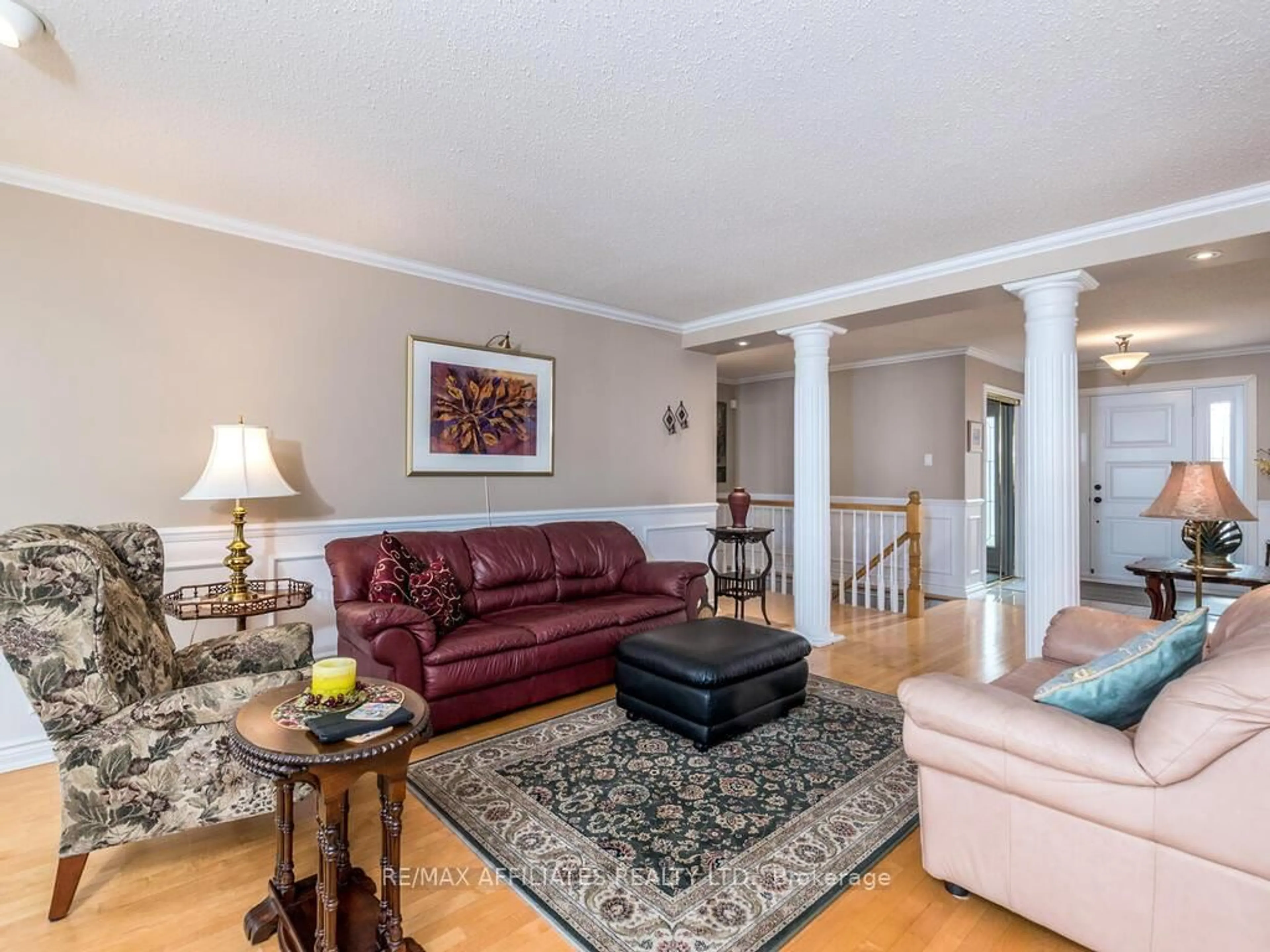 Living room with furniture, unknown for 32 MIKA St, Stittsville Ontario K2S 1K8