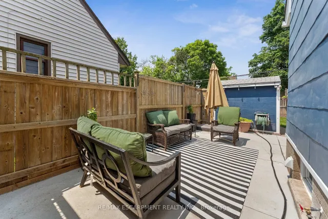 Additional property image - 49 EATON Pl