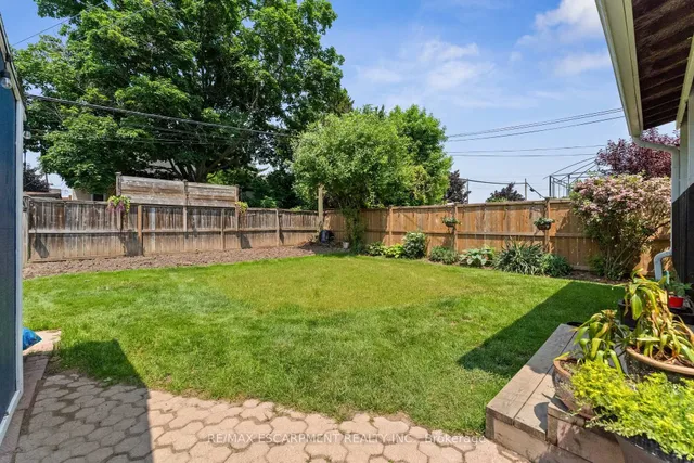 Additional property image - 49 EATON Pl