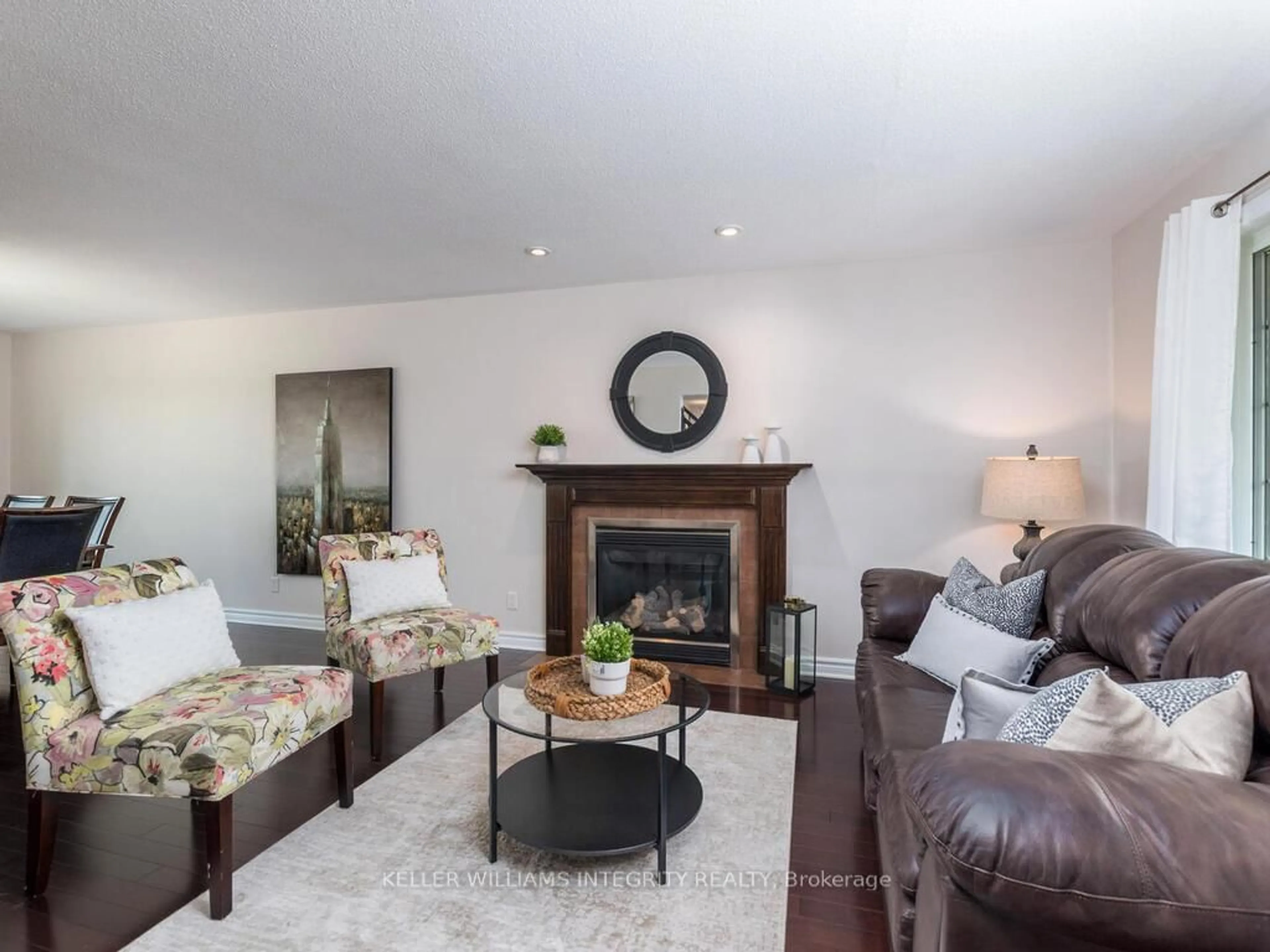 Living room with furniture, unknown for 111 Comba Dr, Carleton Place Ontario K7C 4V2