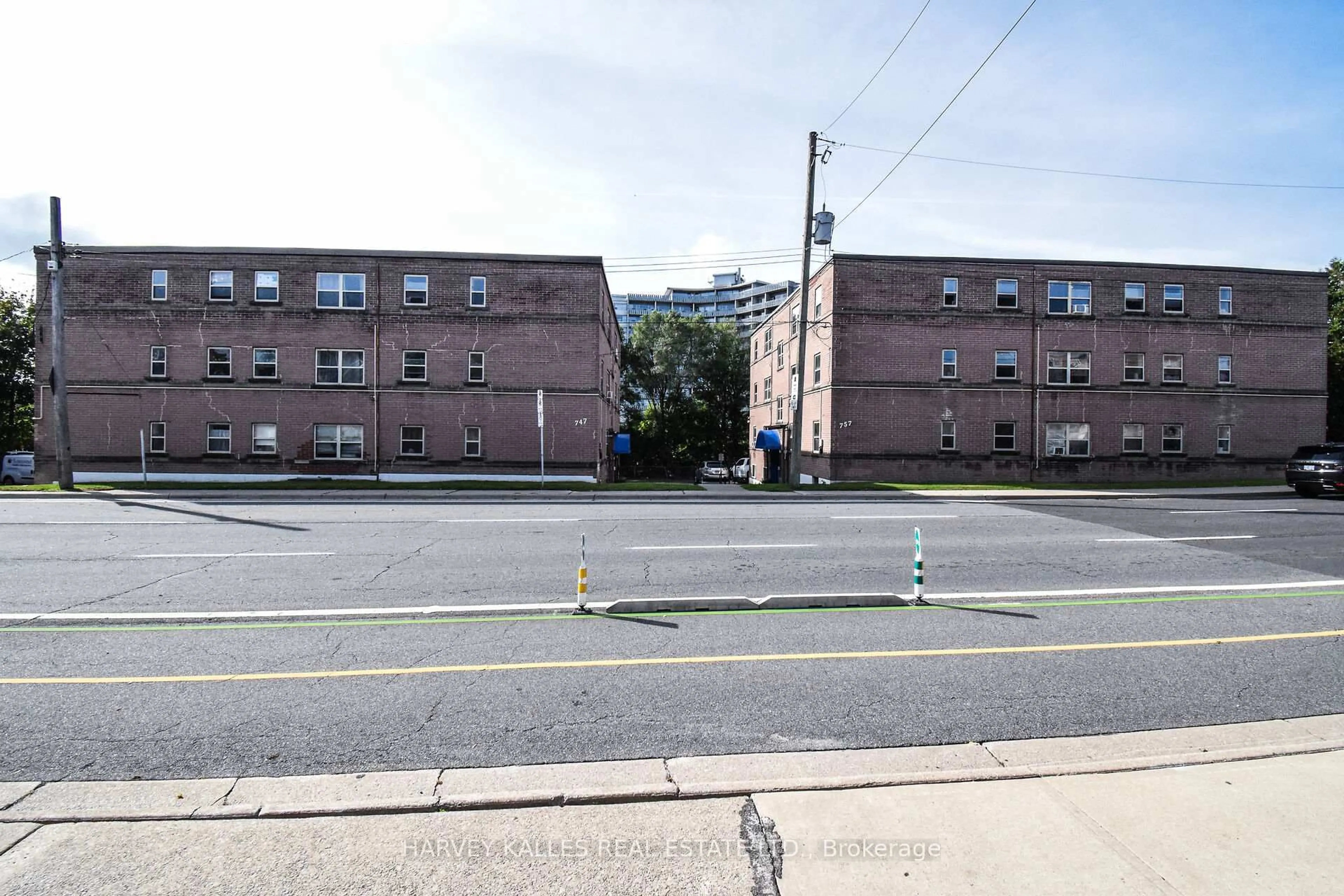 Blurry image for 1416 Caistor Gainsboro Townline, West Lincoln Ontario L0R 2A0