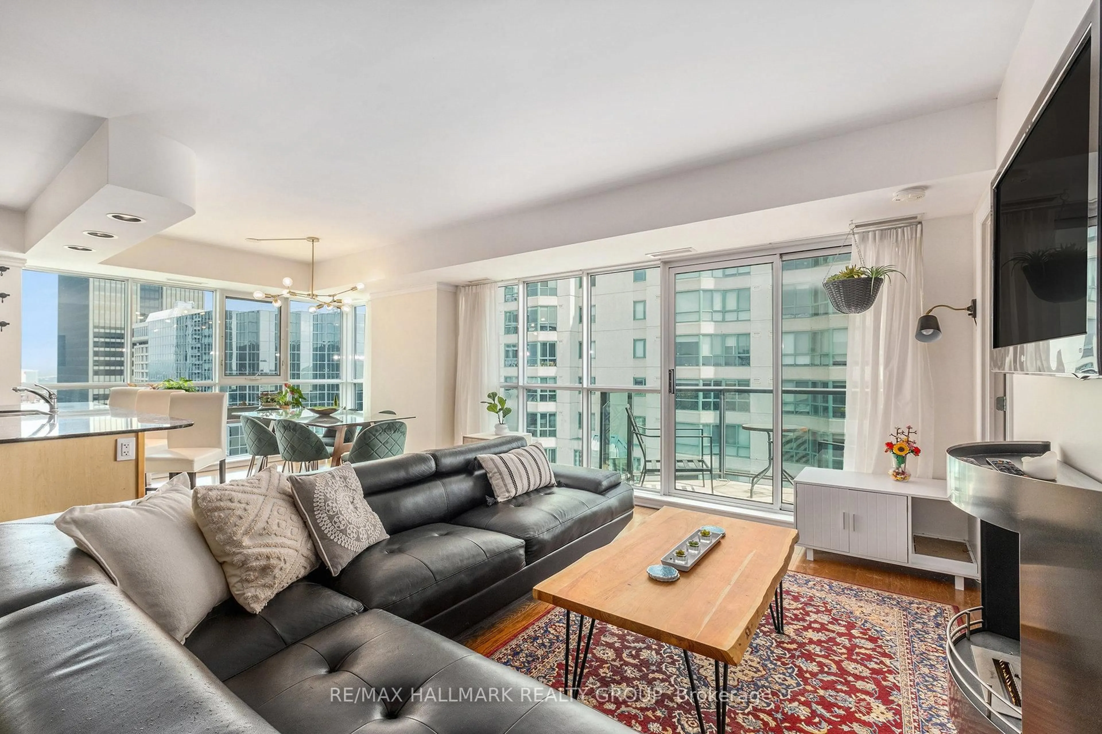 Living room with furniture, unknown for 445 Laurier Ave #PH4, Ottawa Ontario K1R 0A2