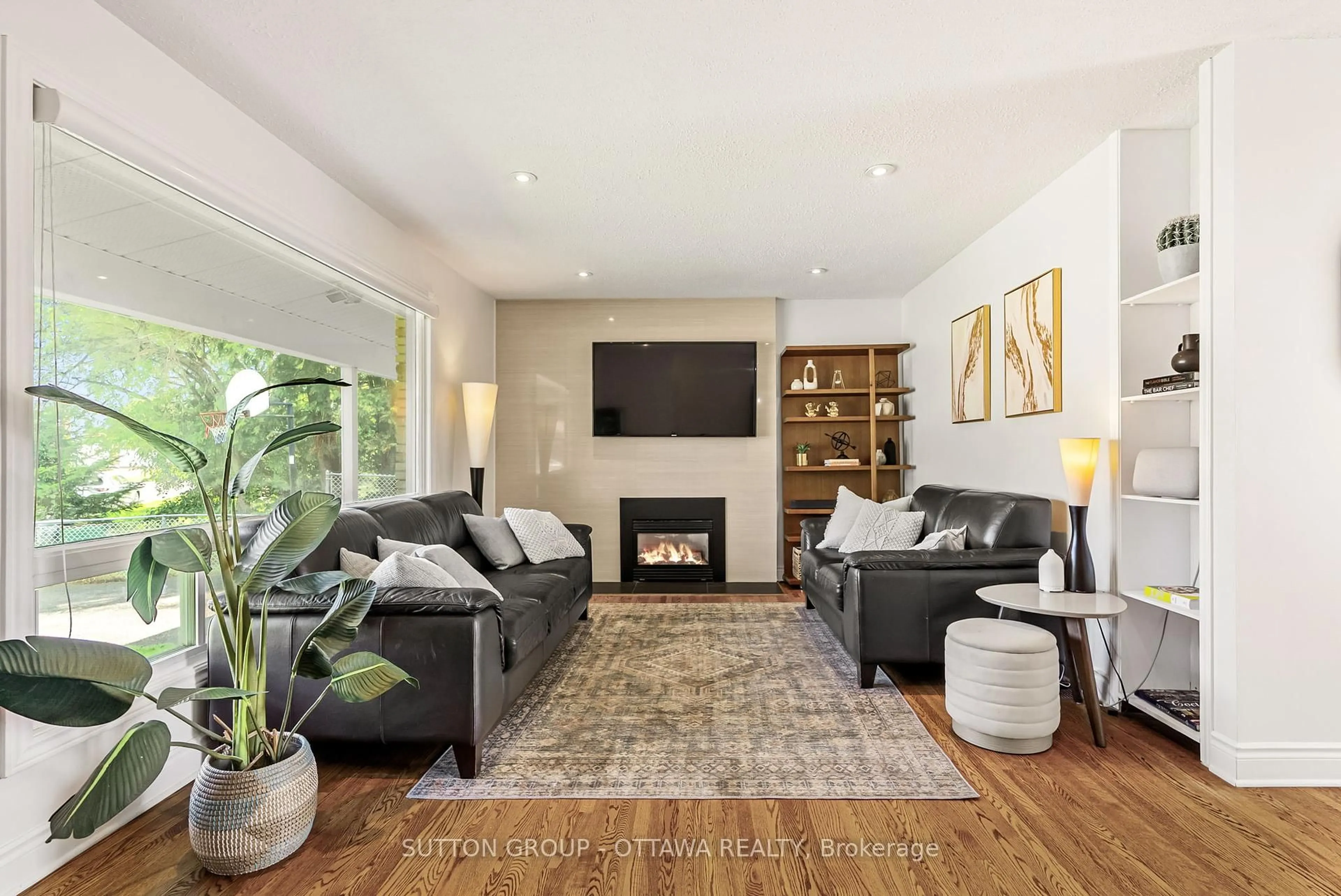 Living room with furniture, unknown for 19 Donland Ave, Ottawa Ontario K2G 3A4