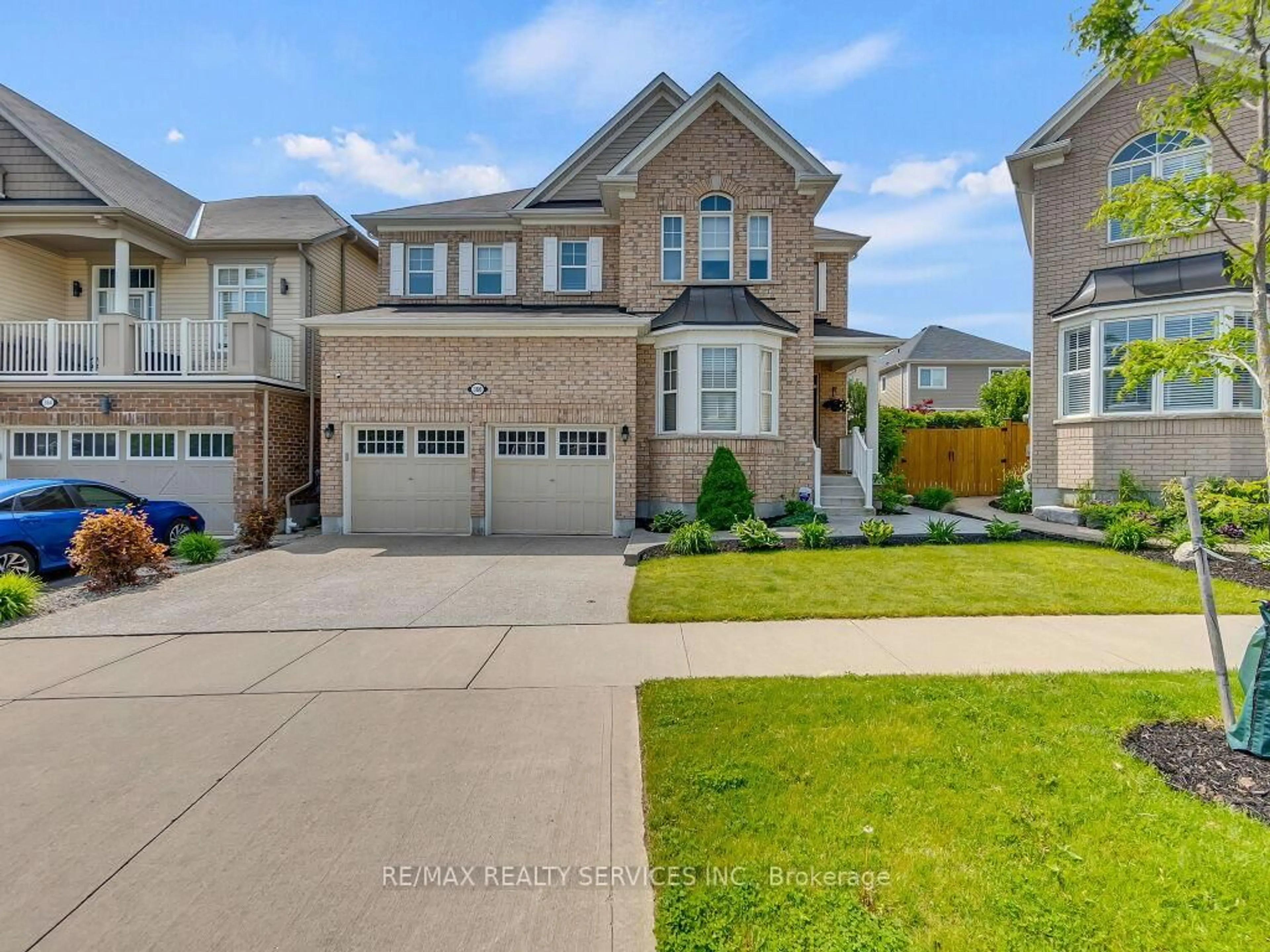 Home with brick exterior material, street for 360 Falling Green Cres, Kitchener Ontario N2R 0G4