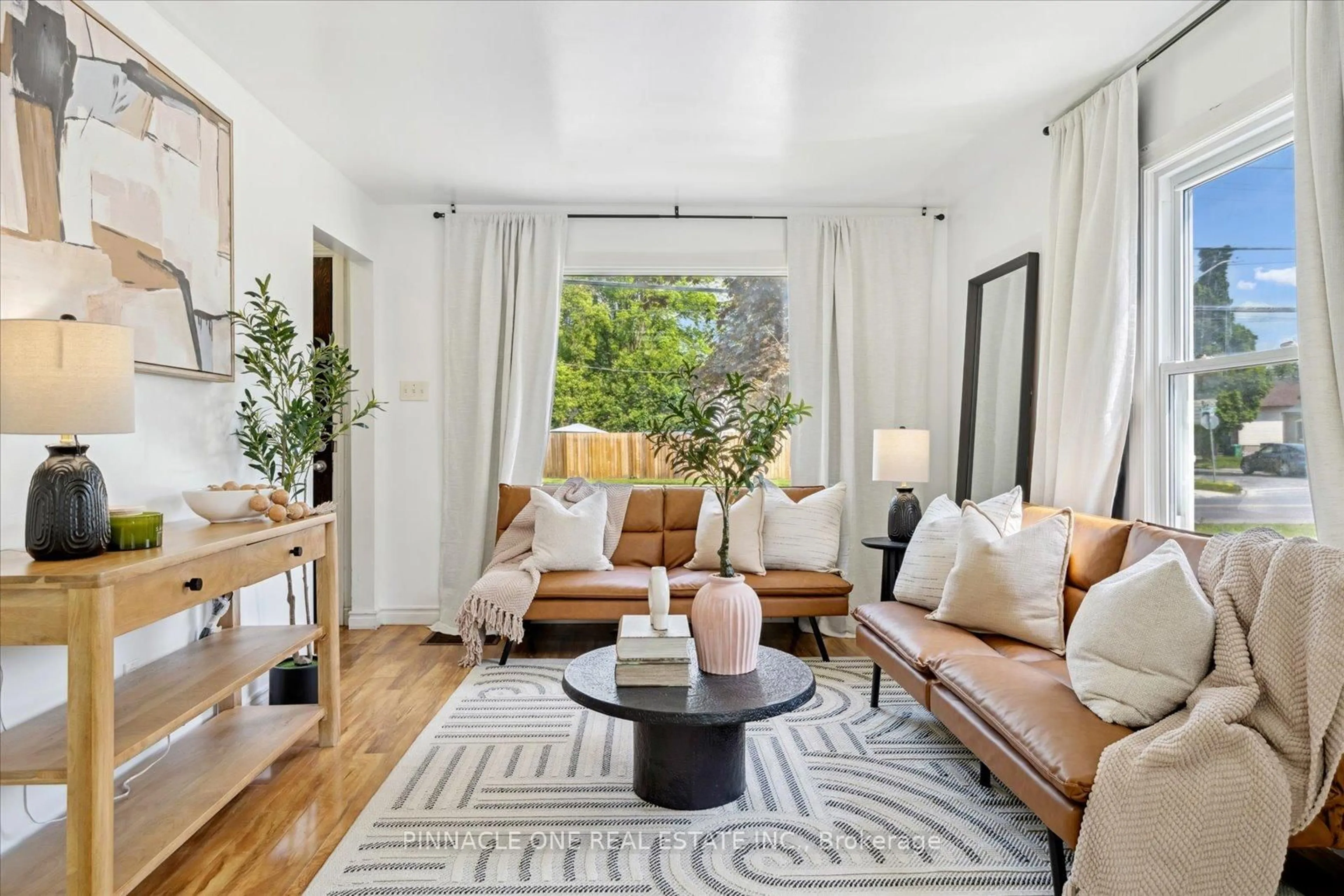Living room with furniture, unknown for 425 Parkhill Rd, Peterborough Central Ontario K9H 3J2