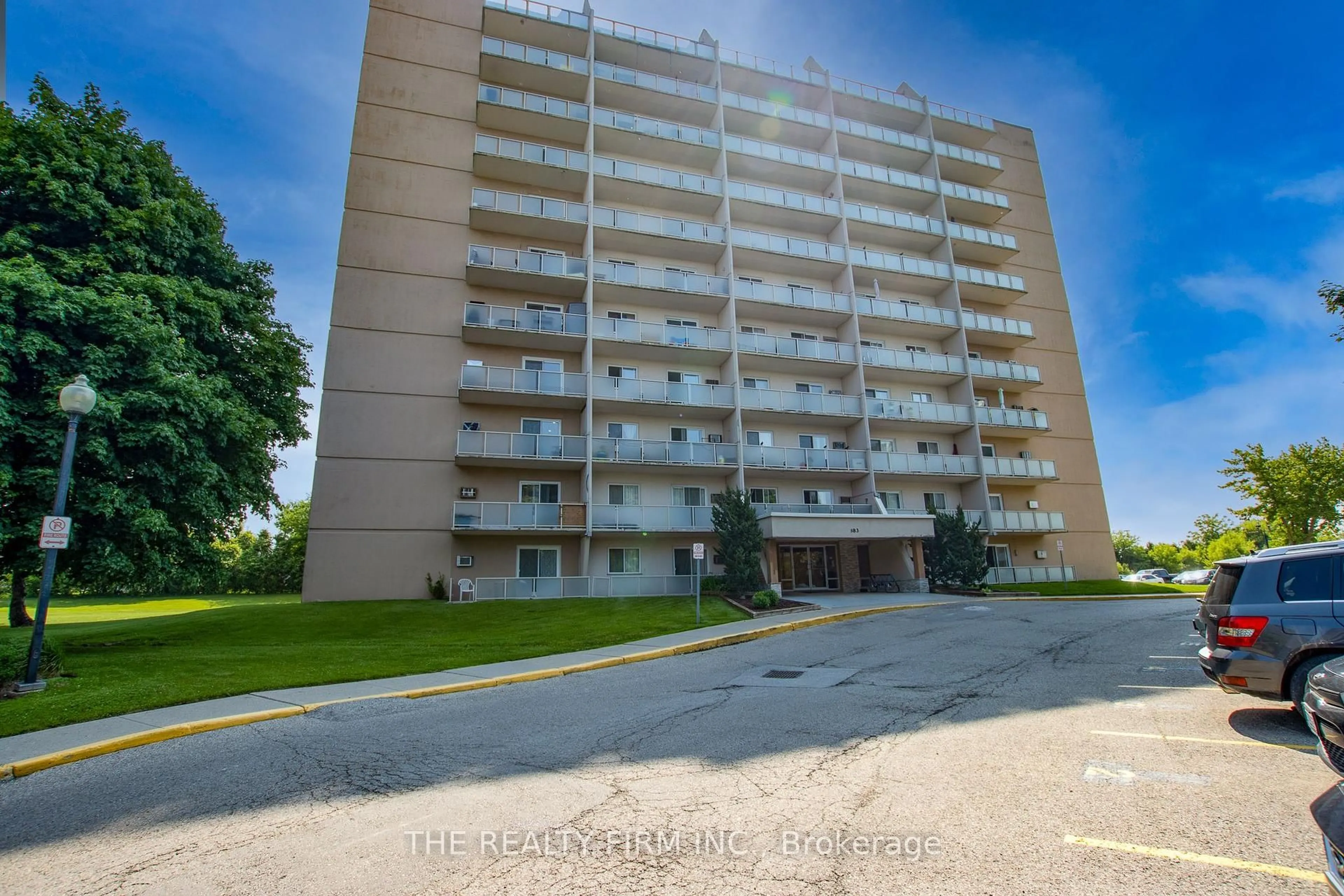 Unknown for 583 Mornington Ave #602, London East Ontario N5Y 3E9