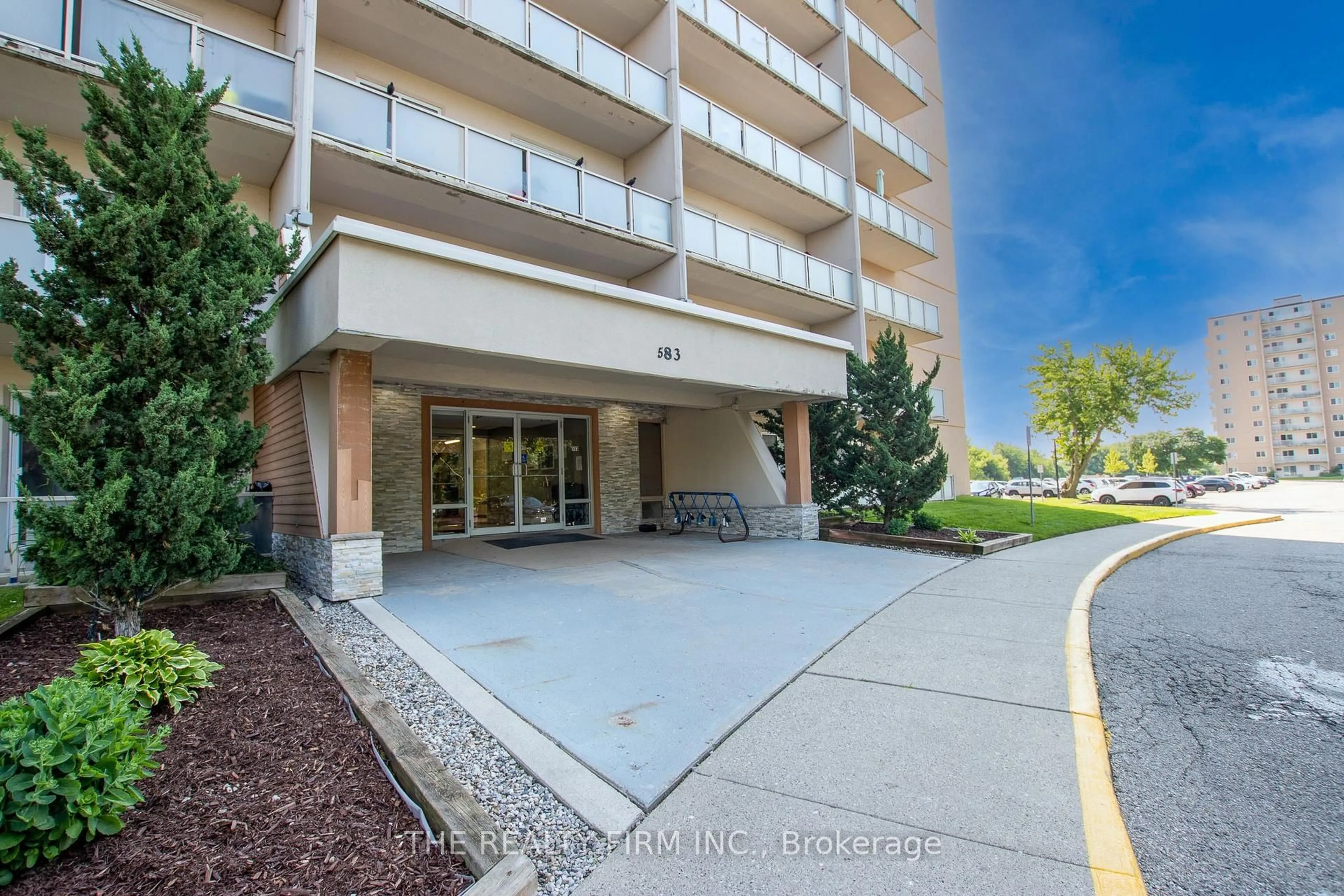 Unknown for 583 Mornington Ave #602, London East Ontario N5Y 3E9