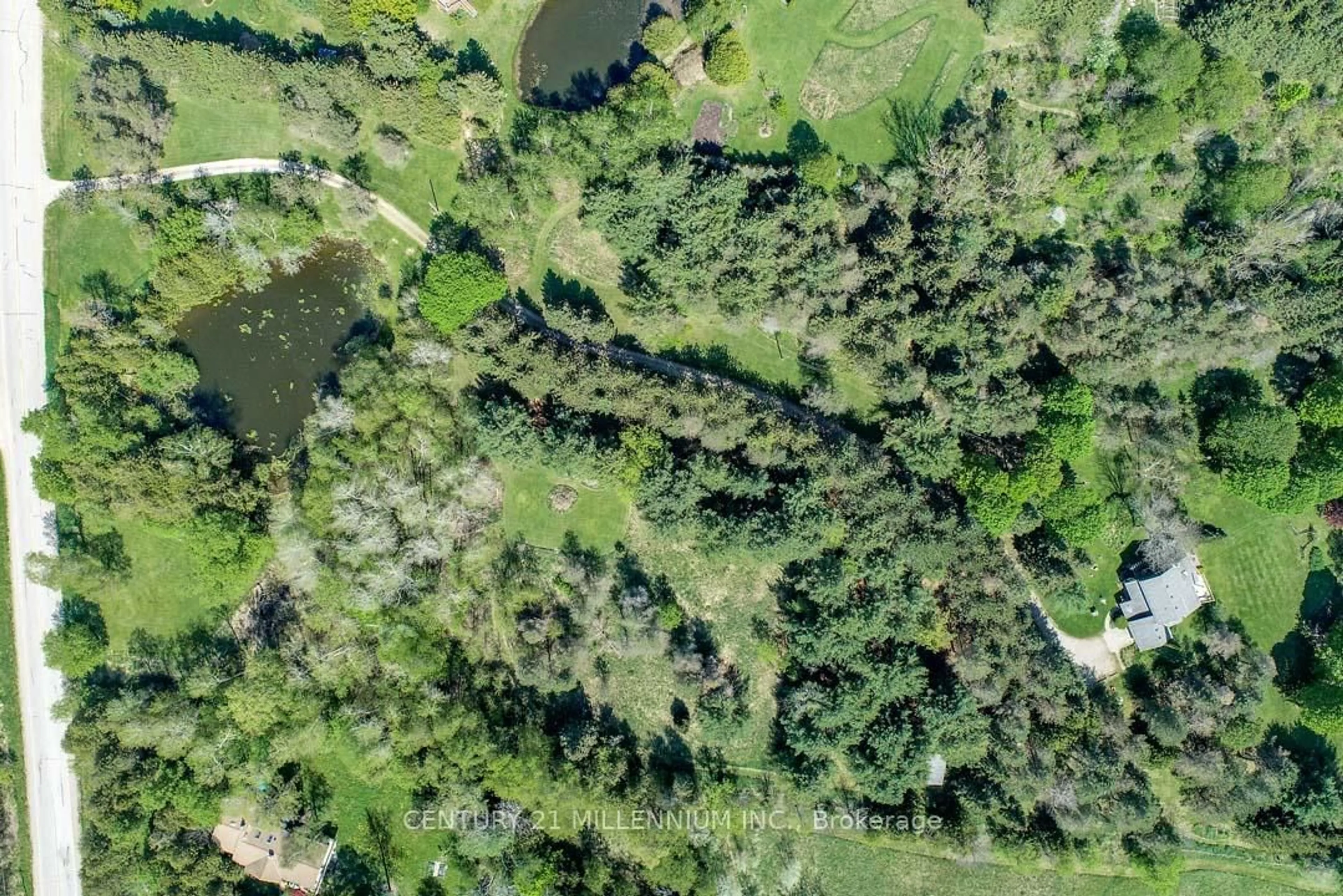 A pic from outside/outdoor area/front of a property/back of a property/a pic from drone, forest/trees view for 248504 5 Sideroad, Mono Ontario L9W 6L3