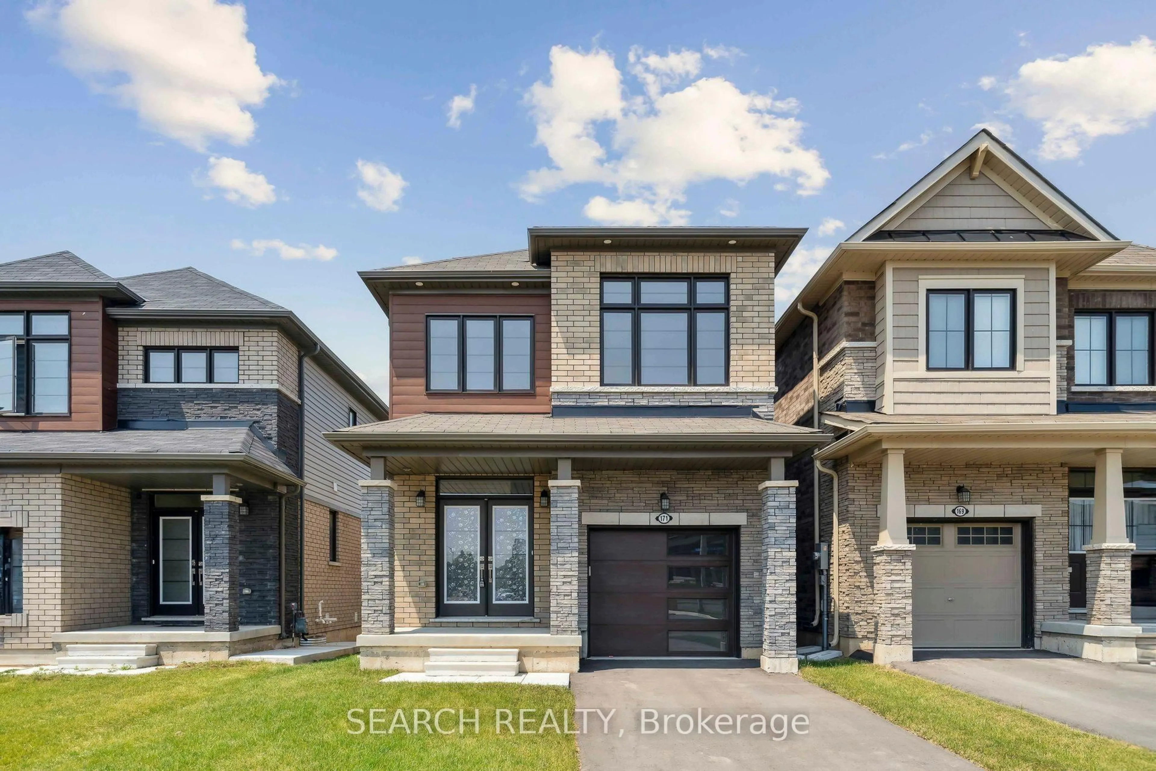 Home with brick exterior material, street for 171 Vanilla Tr, Thorold Ontario L2V 0L2