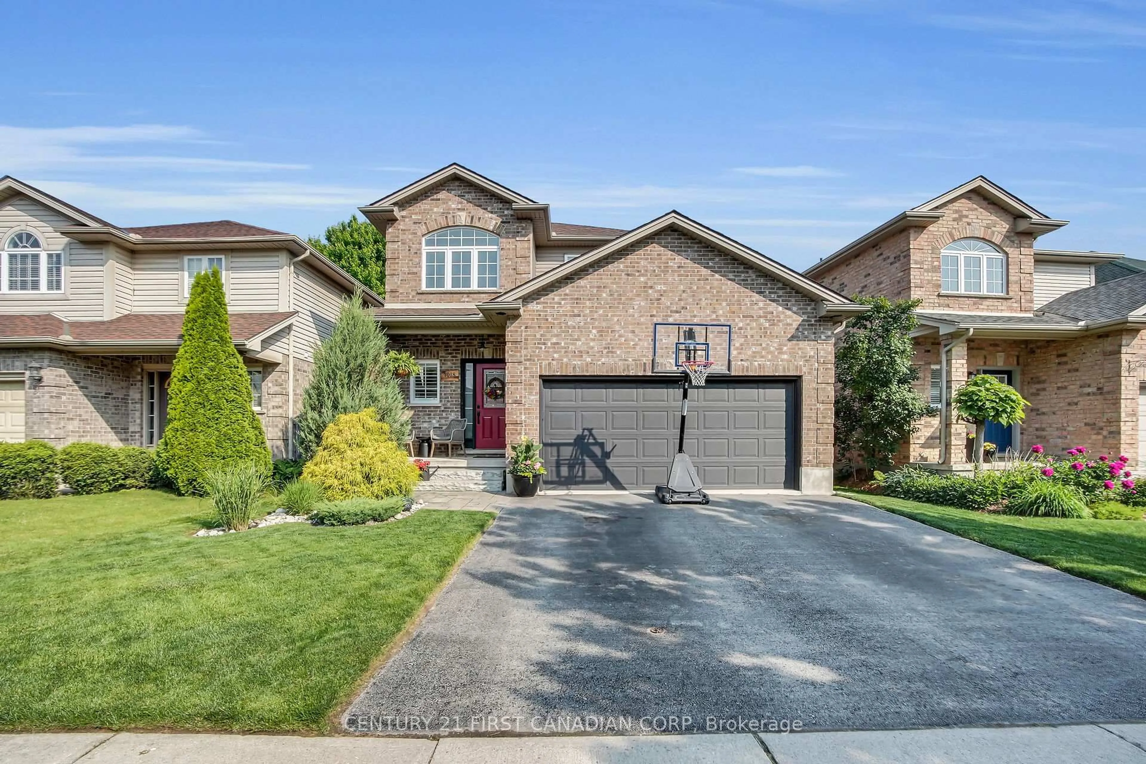 Home with brick exterior material, street for 1018 Fogerty St, London North Ontario N5X 4M2