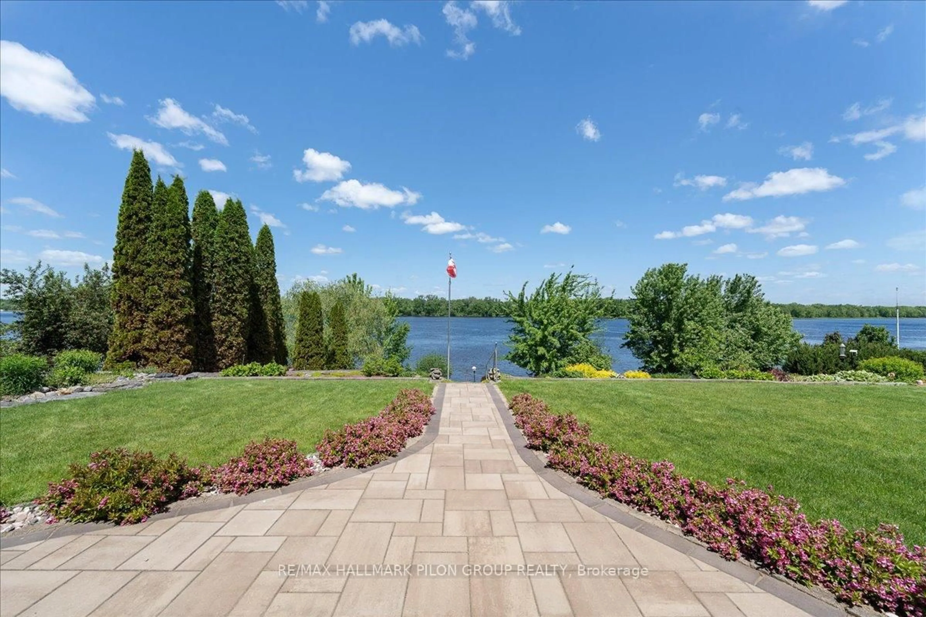 Patio, water/lake/river/ocean view for 6373 RADISSON Way, Ottawa Ontario K1C 2Z9