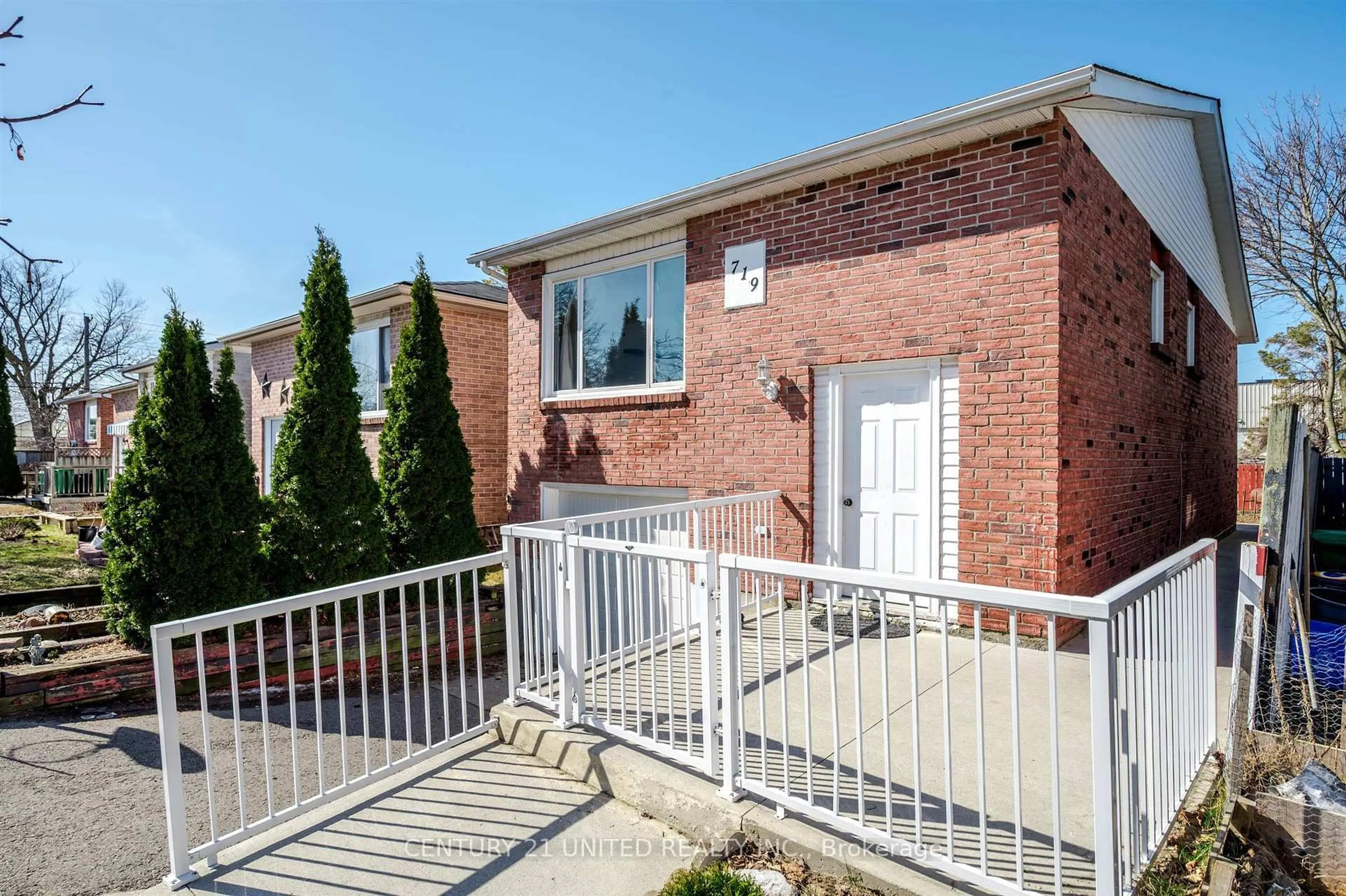 Home with brick exterior material, street for 719 Mountain Ash Rd, Peterborough South Ontario K9J 8K1