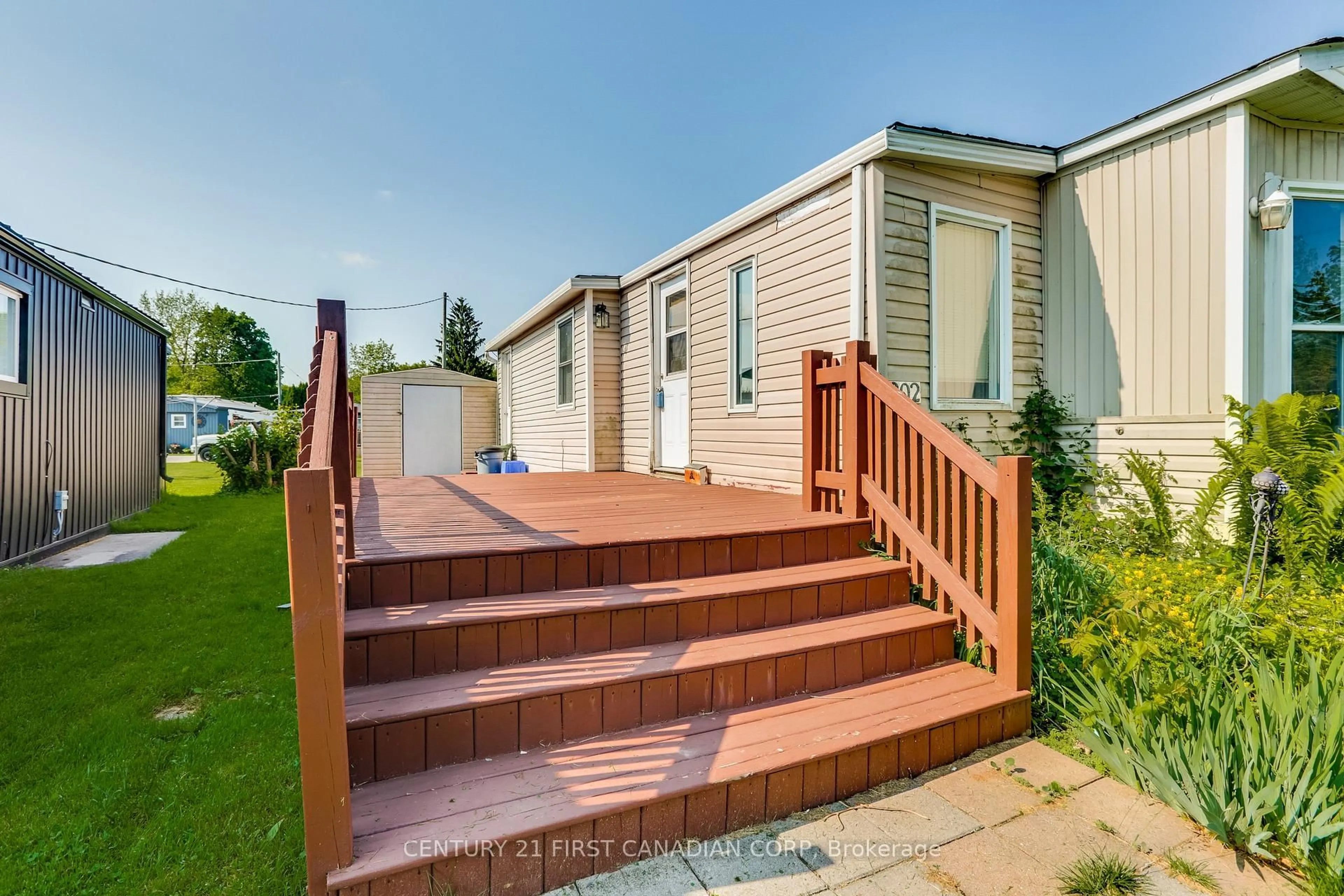 Unknown for 198 Springbank Dr #202, London South Ontario N6J 1G1