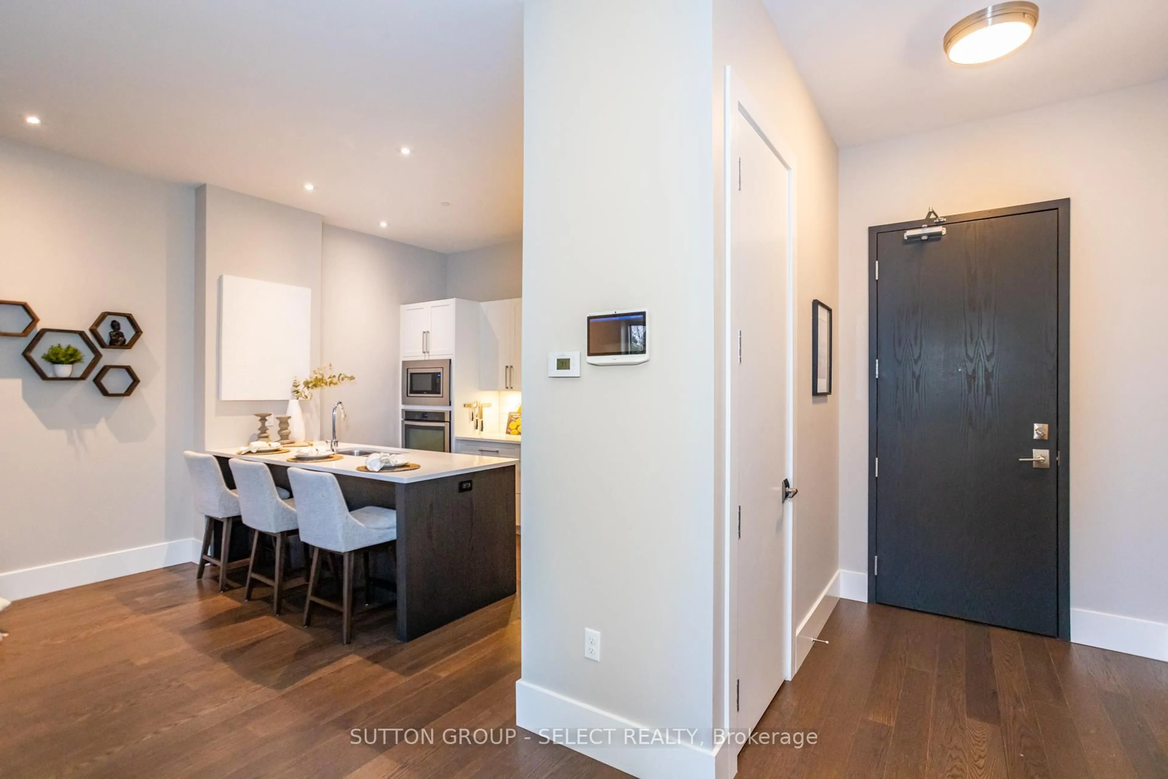 Open concept kitchen, unknown for 1705 FIDDLEHEAD Pl #100, London North Ontario N6G 5M9