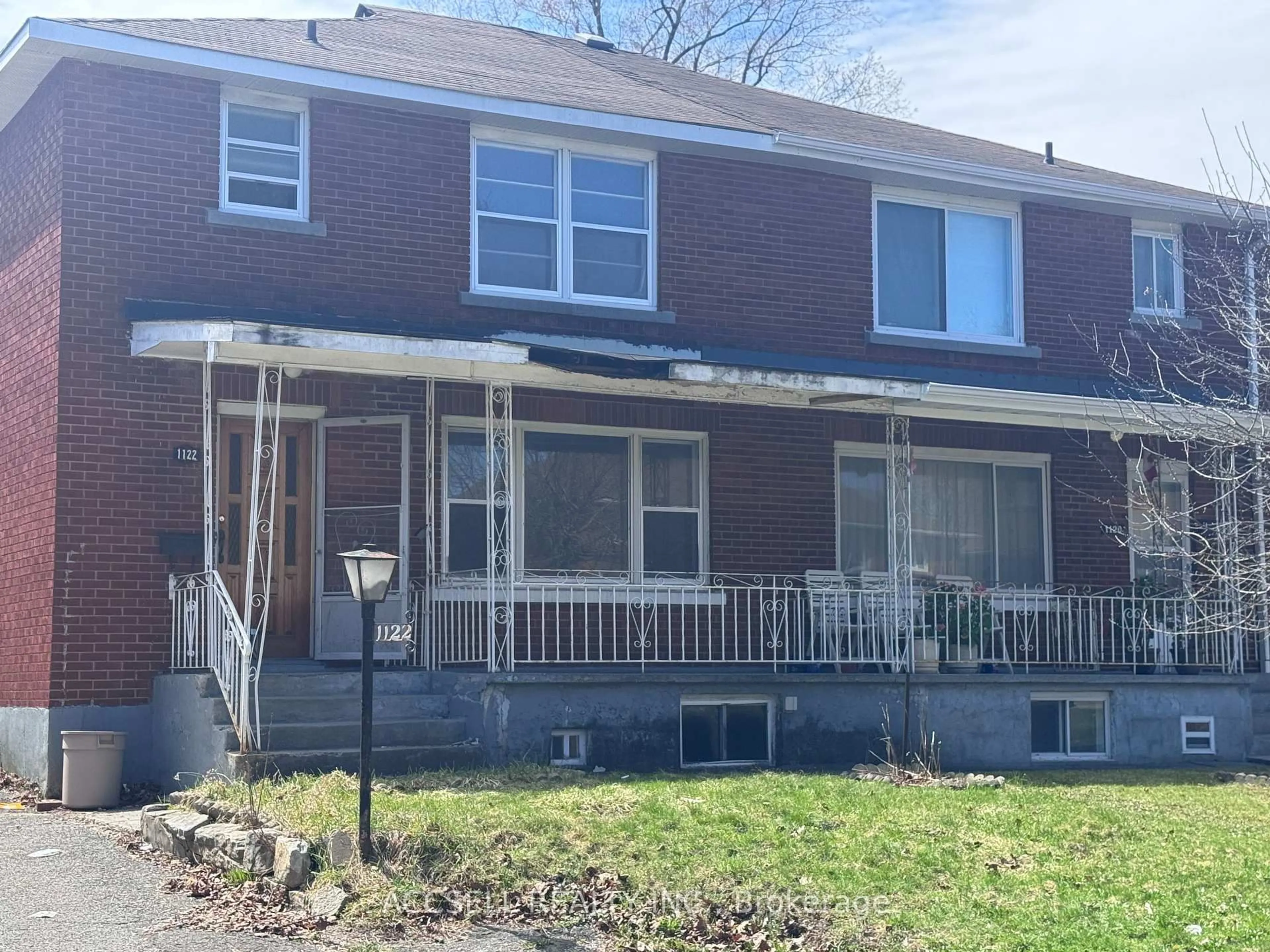 Unknown for 1122 Aldea Ave, Ottawa Ontario K1H 8C2
