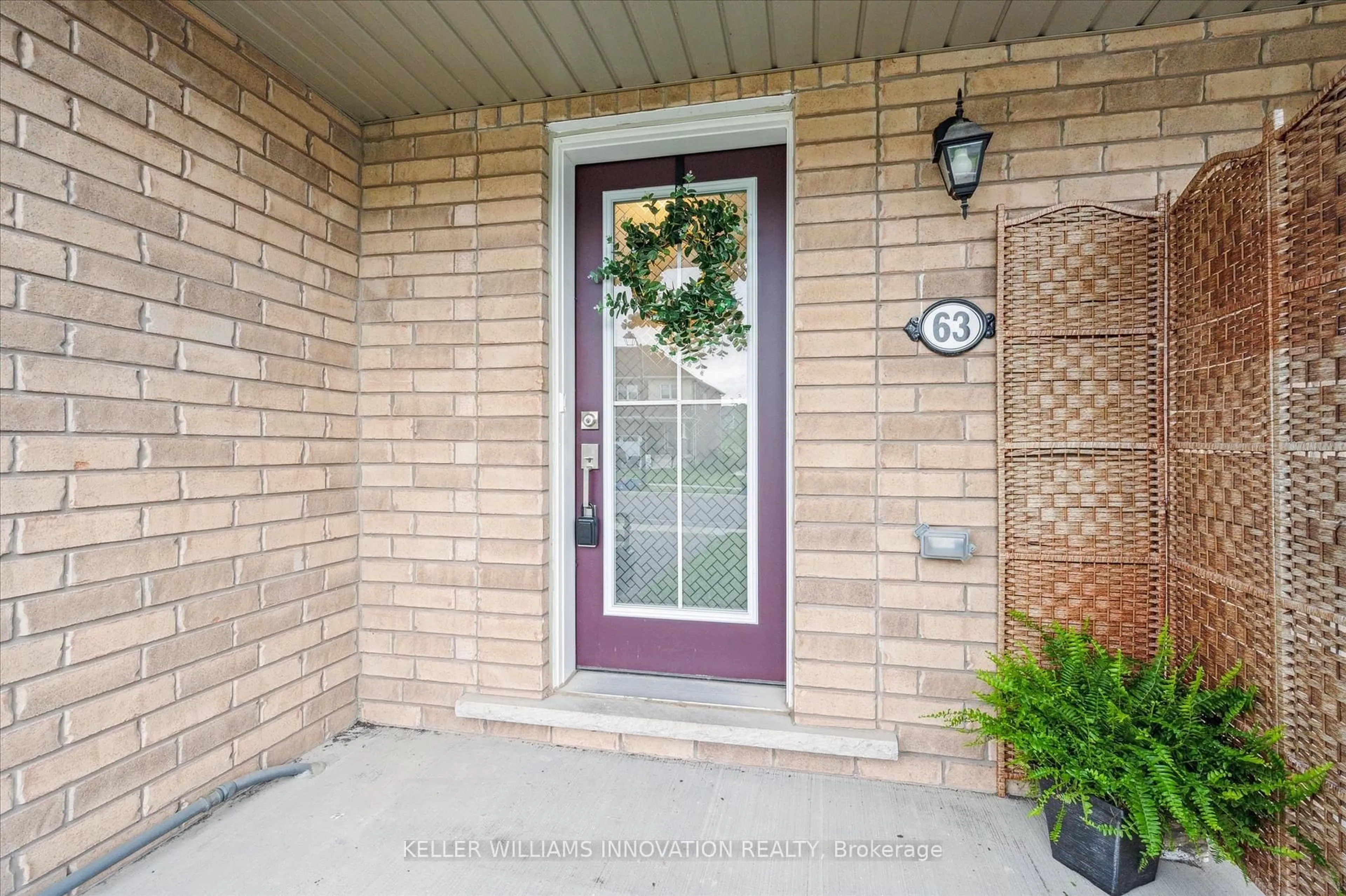Indoor entryway for 63 Blacksmith Dr, Woolwich Ontario N0B 1M0