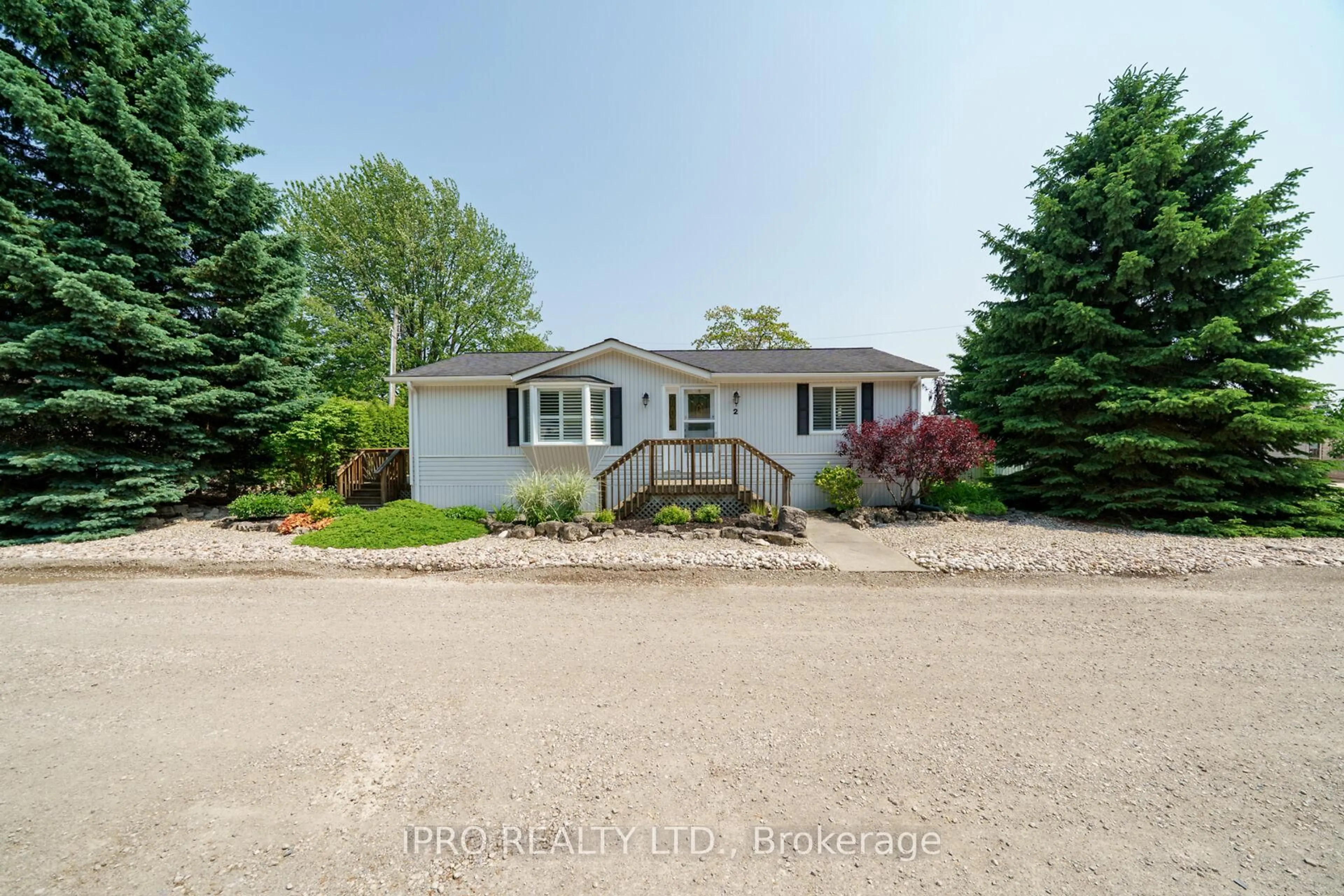 Unknown for 2 Golden Pond Road Pvt Rd, Puslinch Ontario N0B 2J0