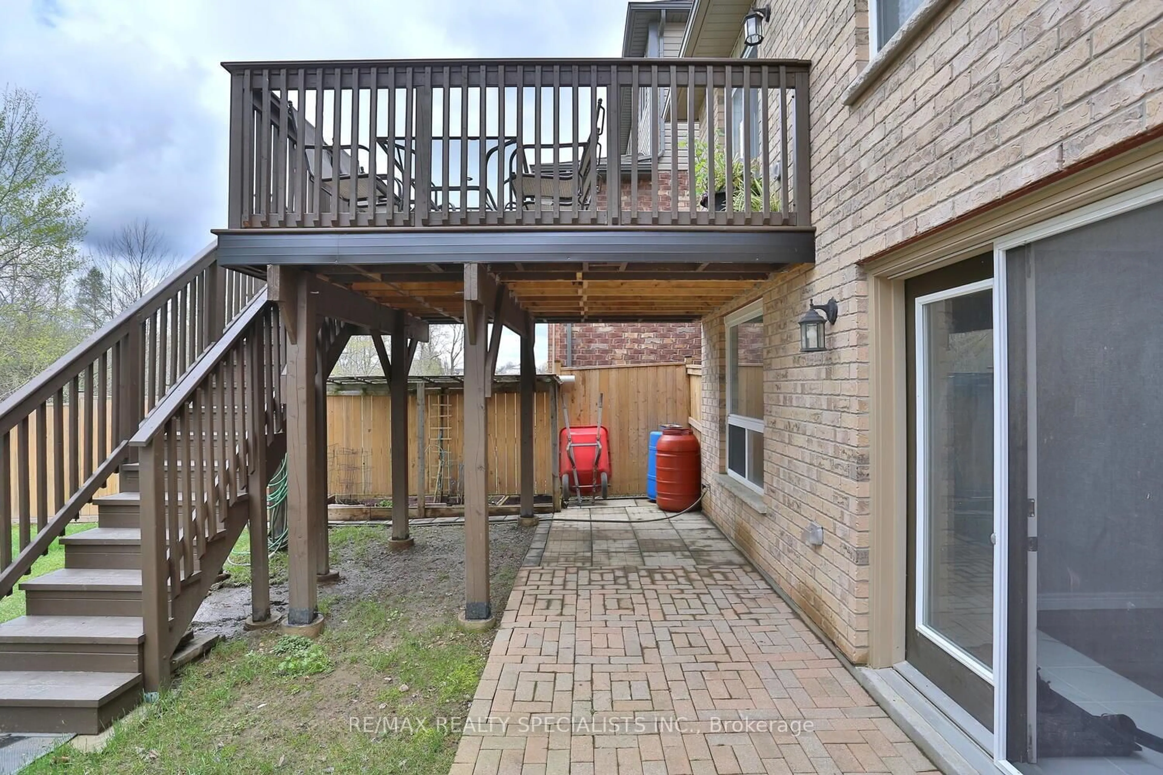 Patio, street for 189 MACALISTER Blvd, Guelph Ontario N1G 0G7