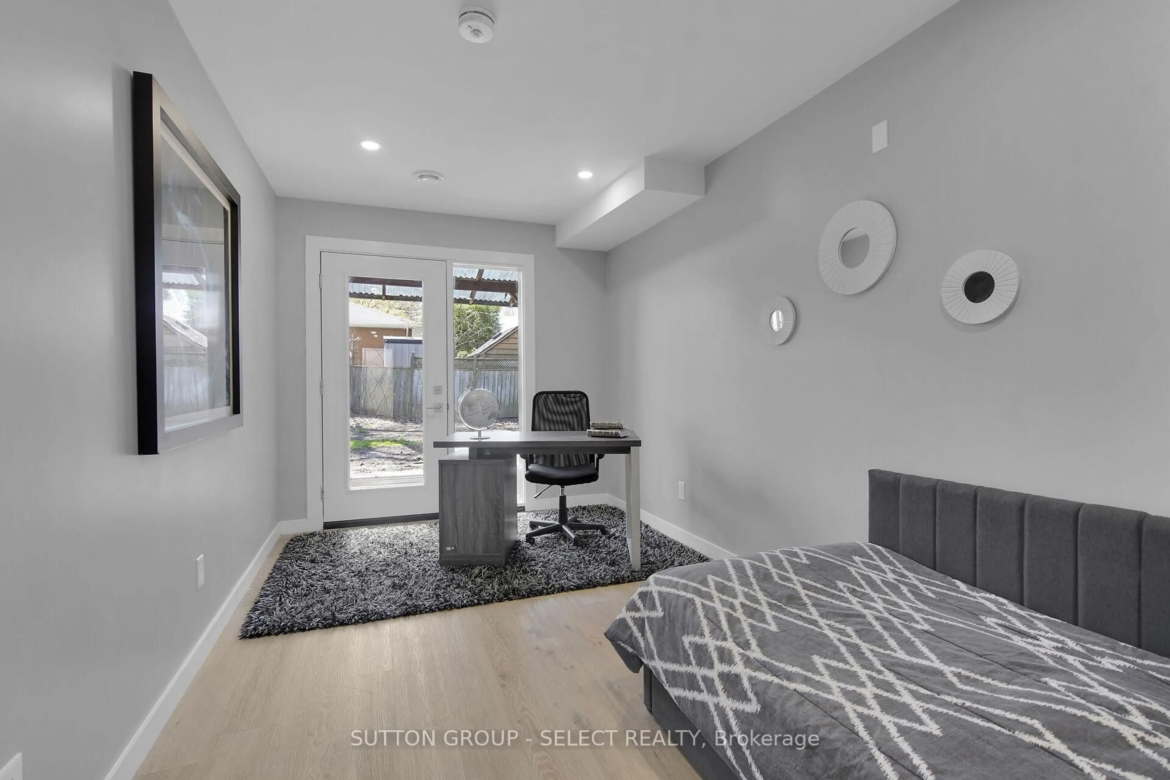 A pic of a room for 481 BASELINE Rd, London South Ontario N6C 2P8