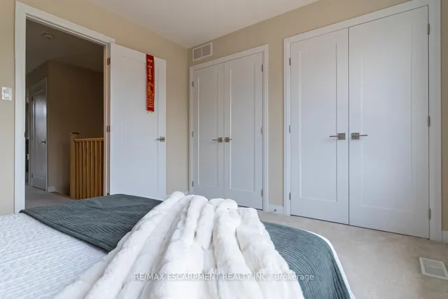 Additional property image - 270 Melvin Ave Unit 13