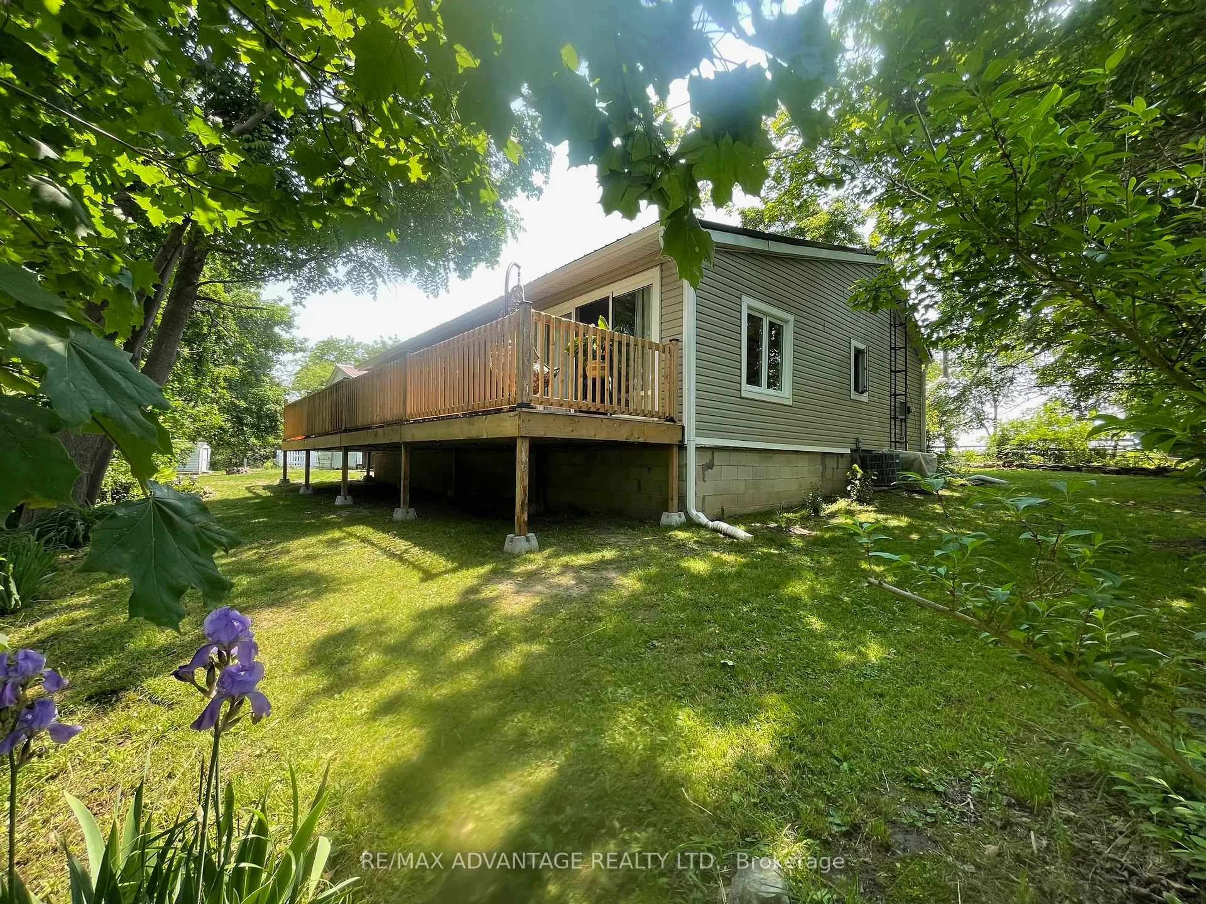 A pic from outside/outdoor area/front of a property/back of a property/a pic from drone, water/lake/river/ocean view for 248 Borden Ave, Central Elgin Ontario N0L 1B0