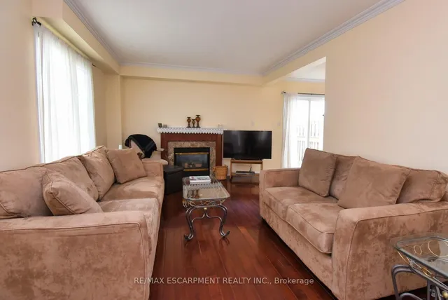 Additional property image - 7 Southside Pl Unit 49