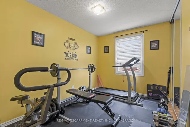 Additional property image - 61 Seaton Place Dr