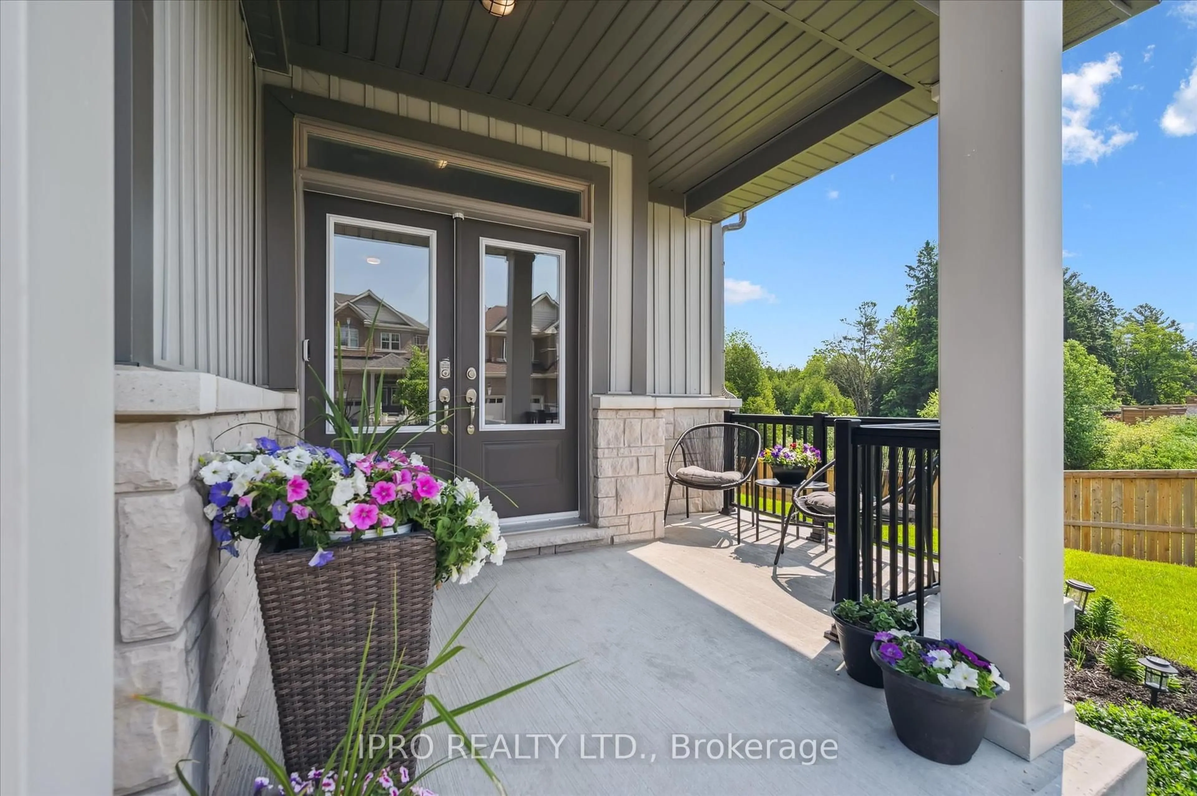 Unknown for 141 Mcfarlane Cres, Centre Wellington Ontario N1M 0G5