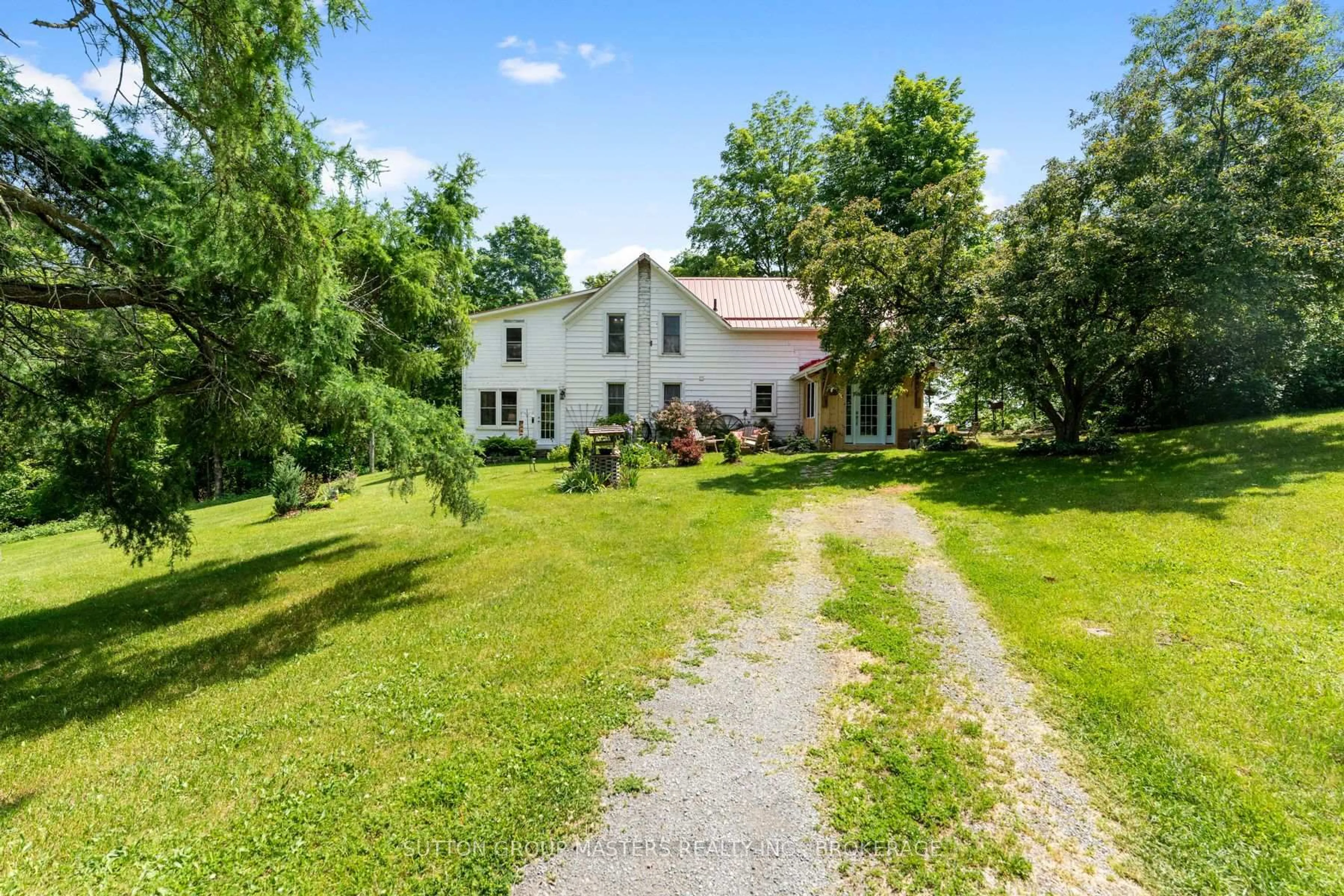 A pic from outside/outdoor area/front of a property/back of a property/a pic from drone, unknown for 21 Stone Arch Dam Lane, Rideau Lakes Ontario N7A 3X8
