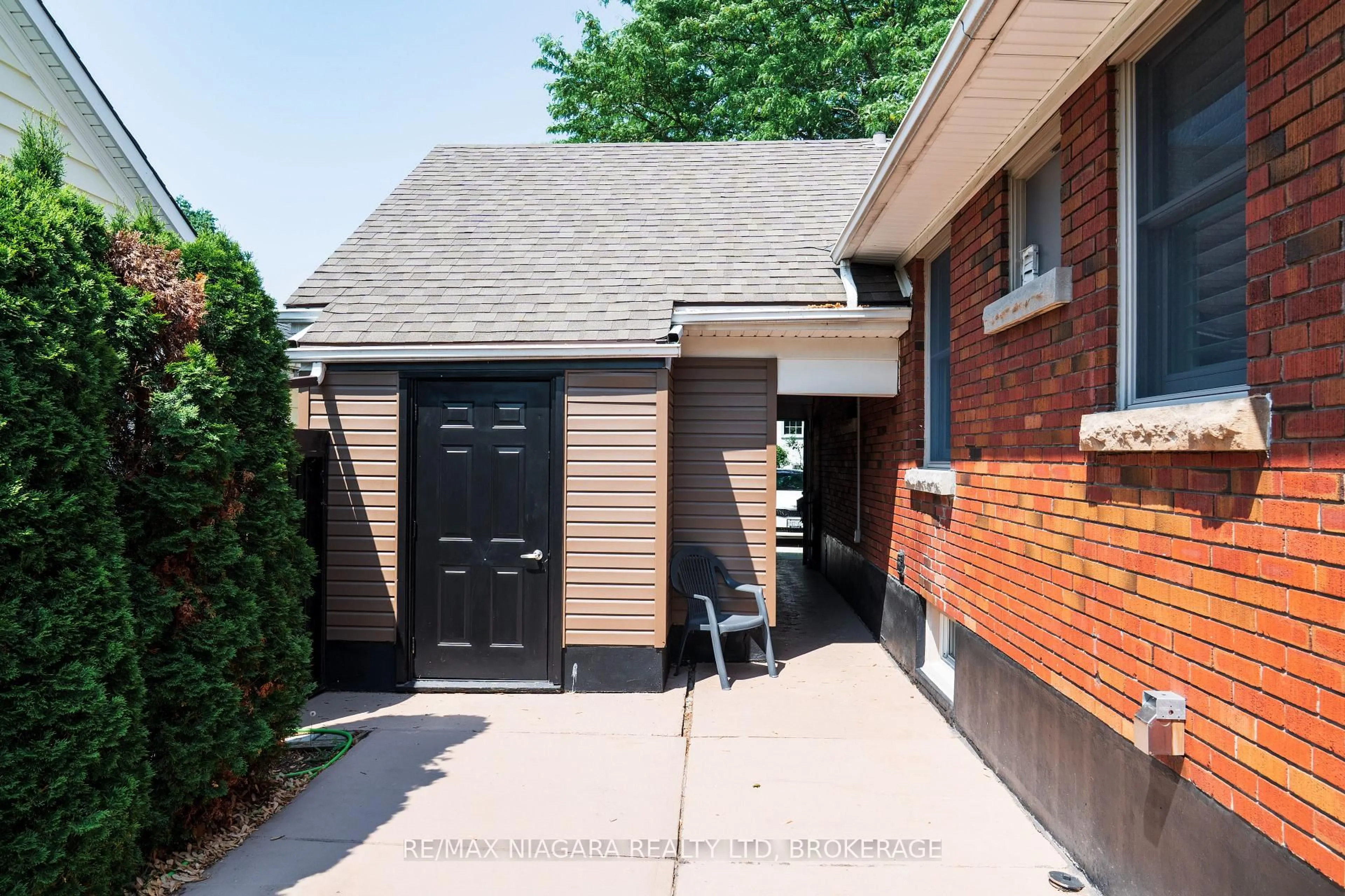 Home with brick exterior material, street for 111 Riverdale Ave, St. Catharines Ontario L2R 3S4