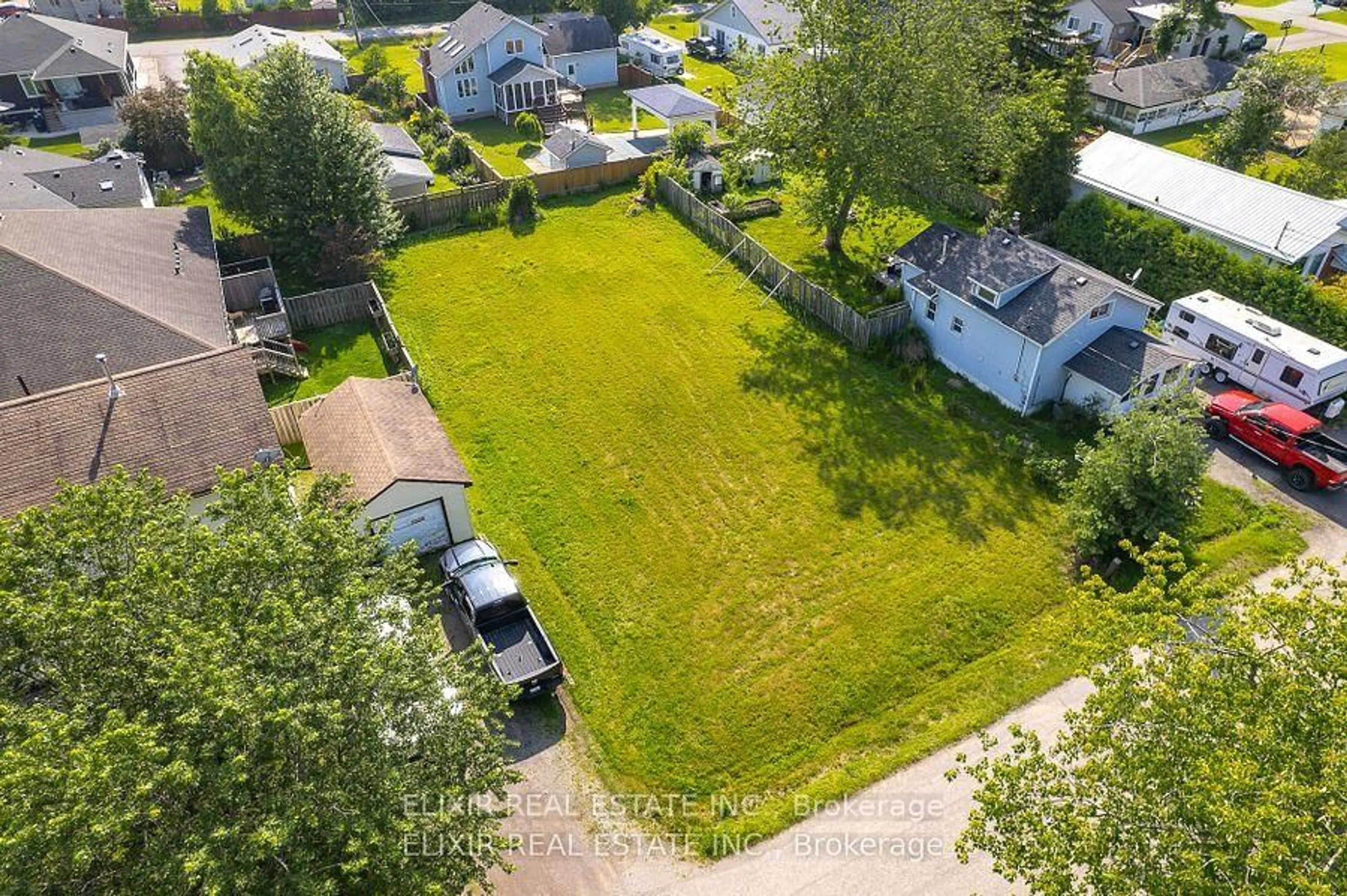 A pic from outside/outdoor area/front of a property/back of a property/a pic from drone, street for 0 Nelson Ave, Fort Erie Ontario L2A 1G4