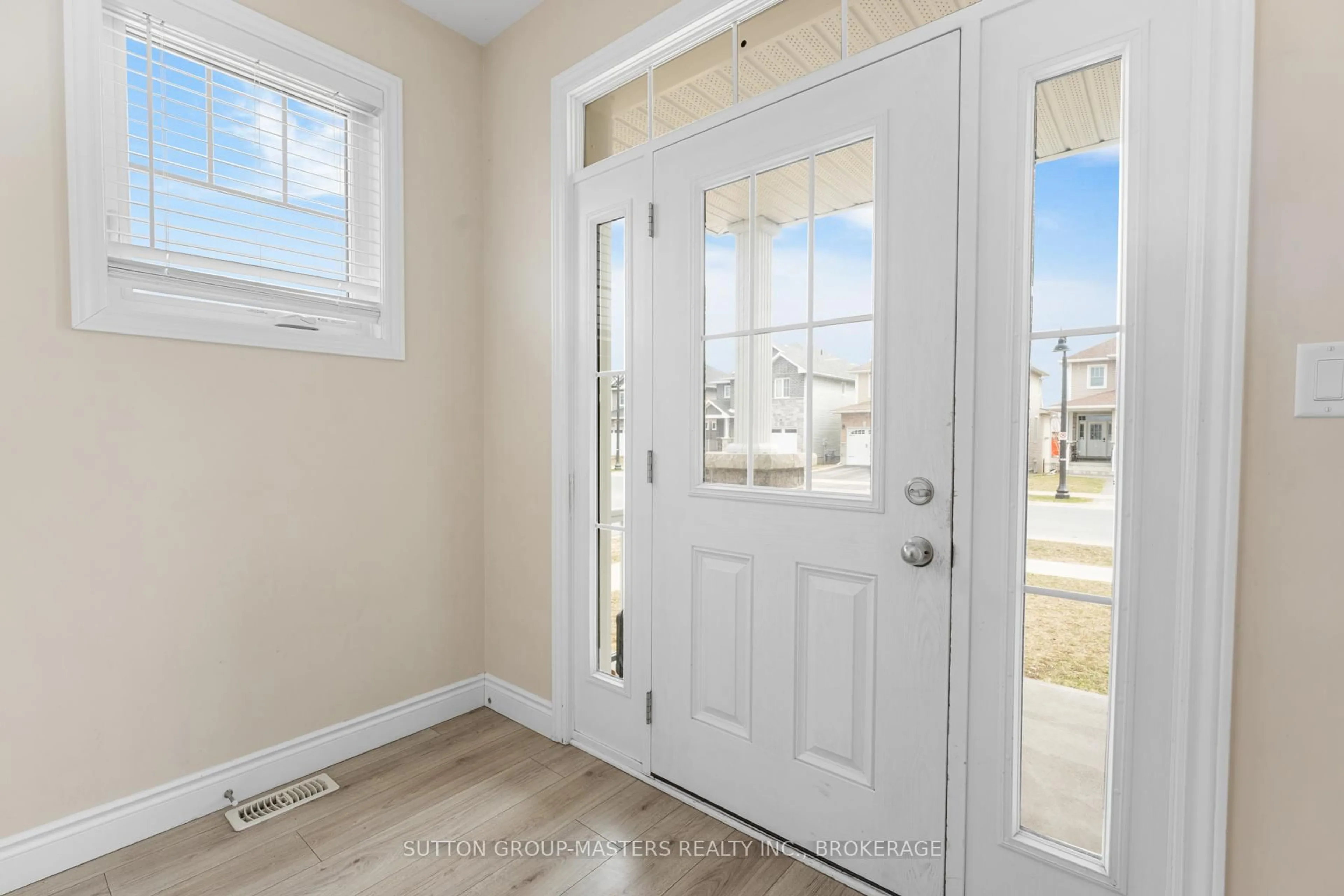 Indoor entryway for 229 Holden St, Kingston Ontario K7P 0L1