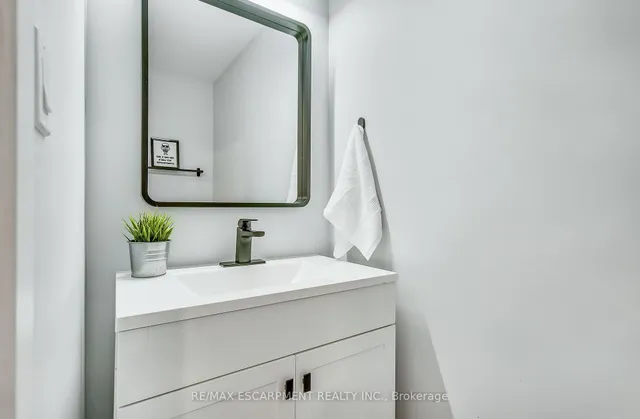 Additional property image - 247 Festival Way Unit 16