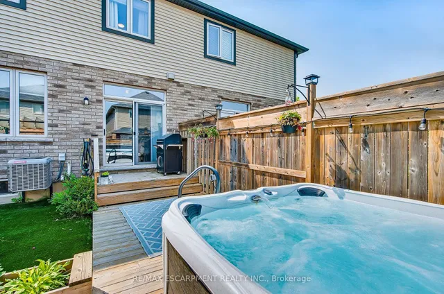 Additional property image - 247 Festival Way Unit 16