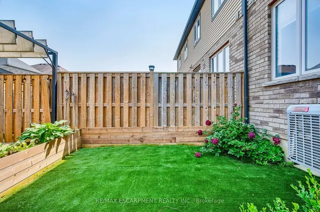 Additional property image - 247 Festival Way Unit 16