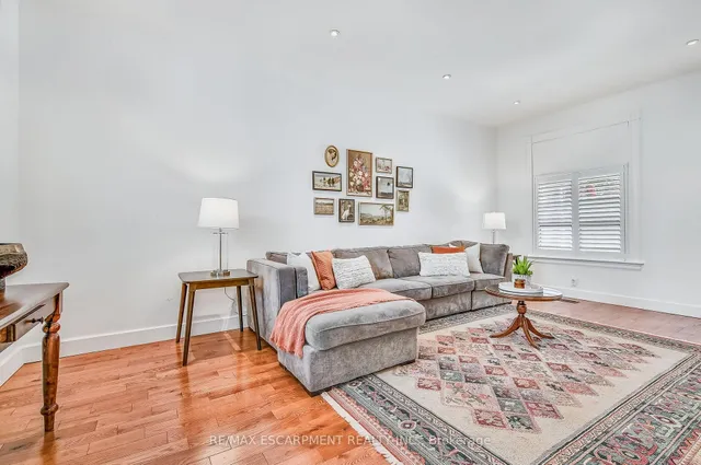 Additional property image - 53 Murray St