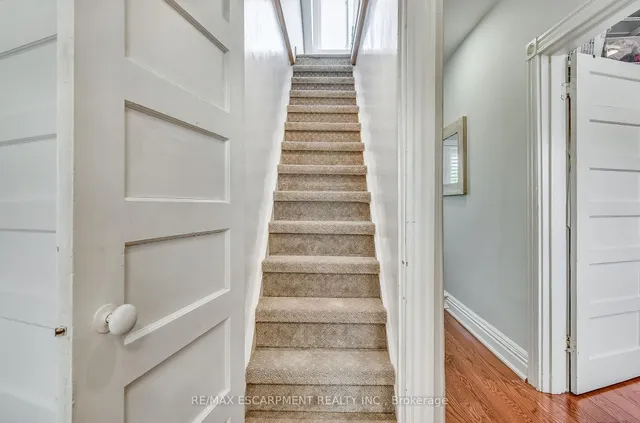Additional property image - 53 Murray St