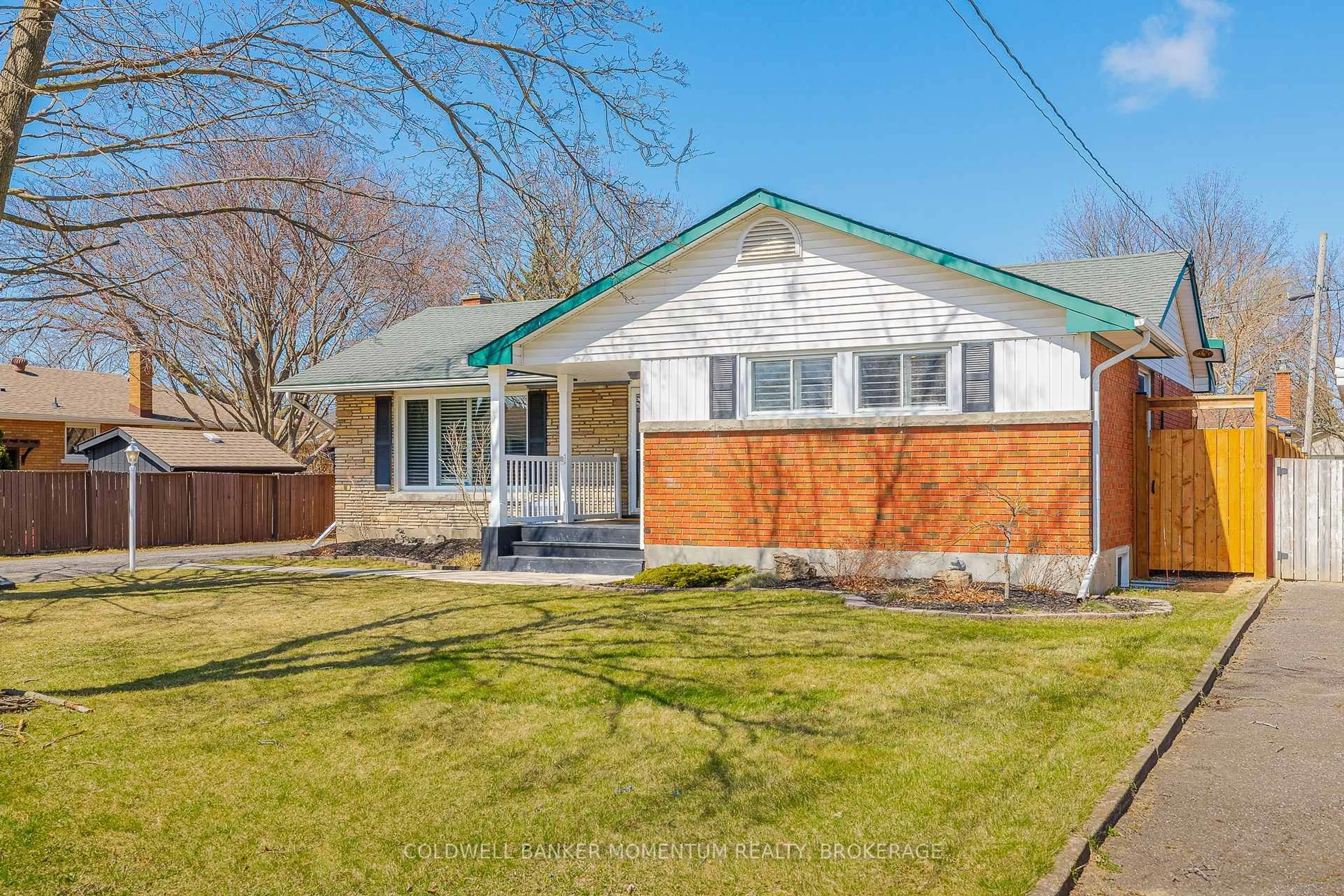 Unknown for 9 Bessborough Dr, St. Catharines Ontario L2M 3G3