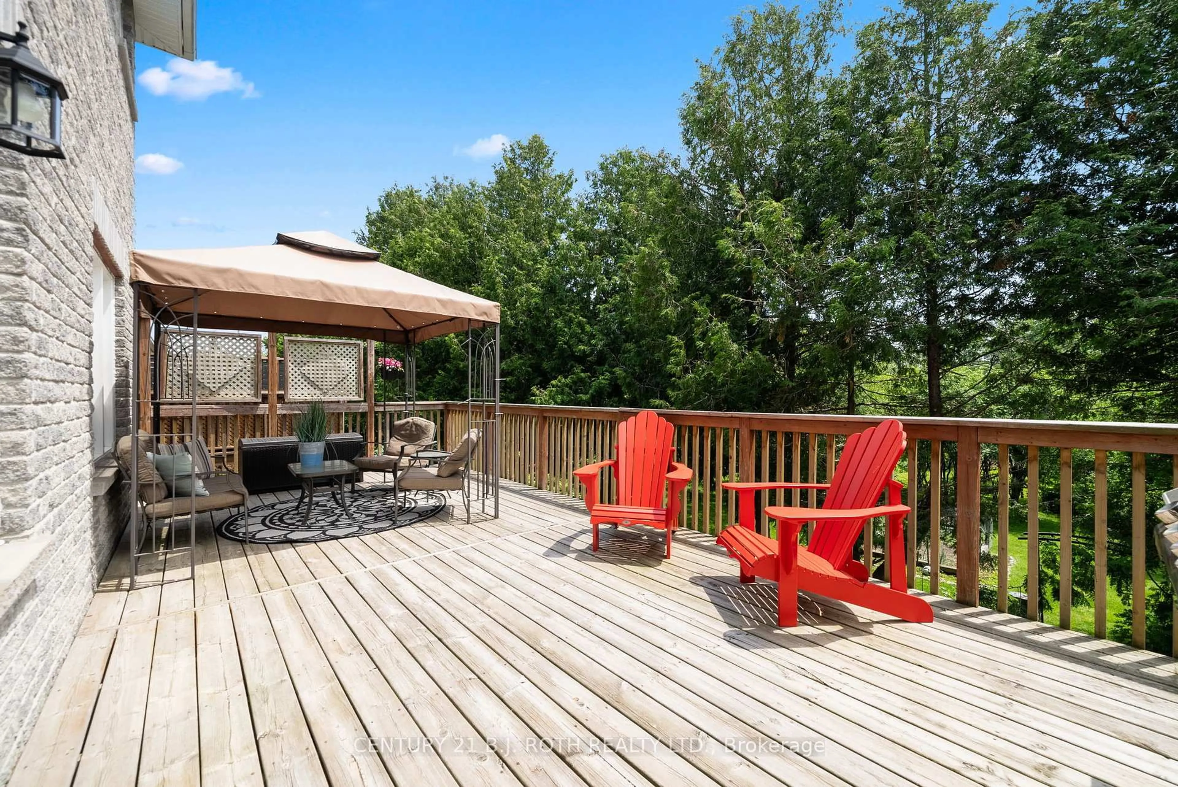 Patio, water/lake/river/ocean view for 98 Laurent Blvd, Kawartha Lakes Ontario K9V 0G8