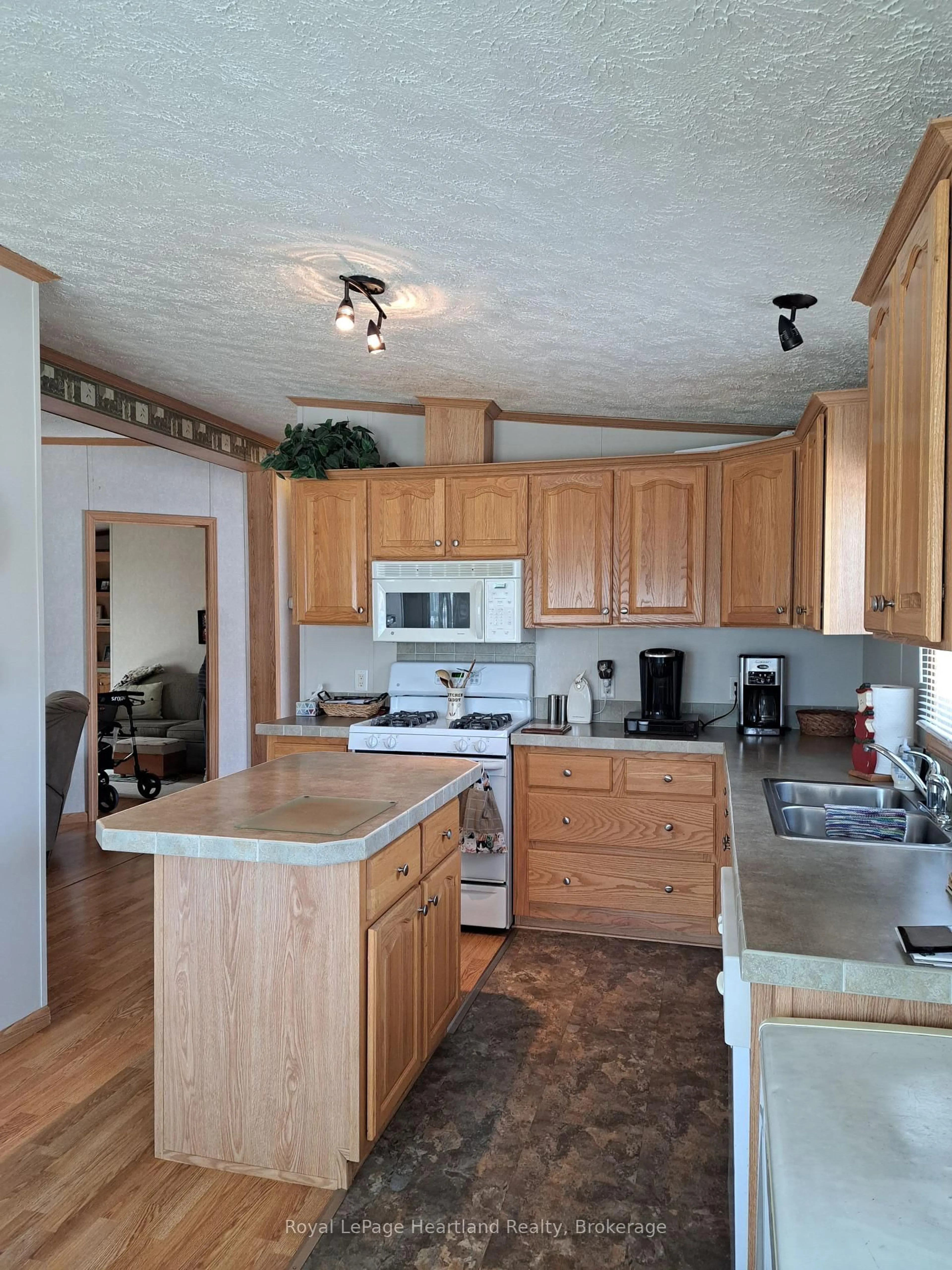 Unknown for 469 Richard Cres, Strathroy Caradoc Ontario N7G 3P4
